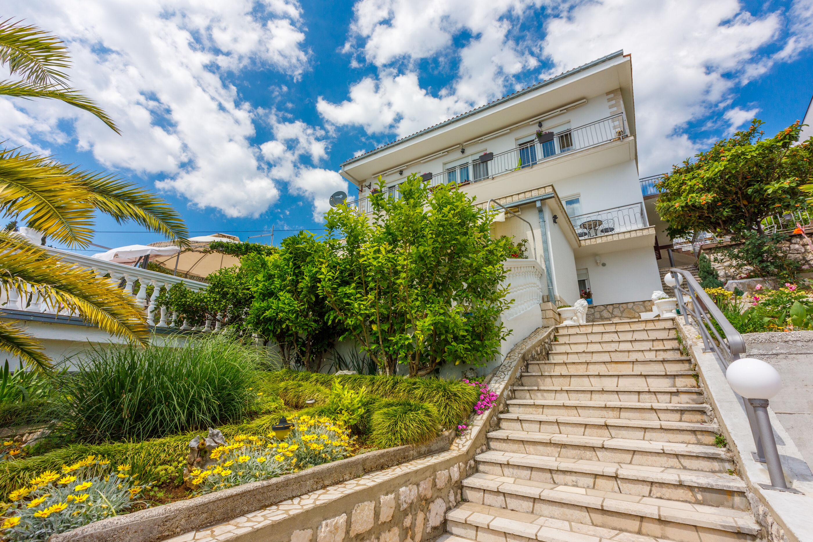 Apartments LORY 77951-A2