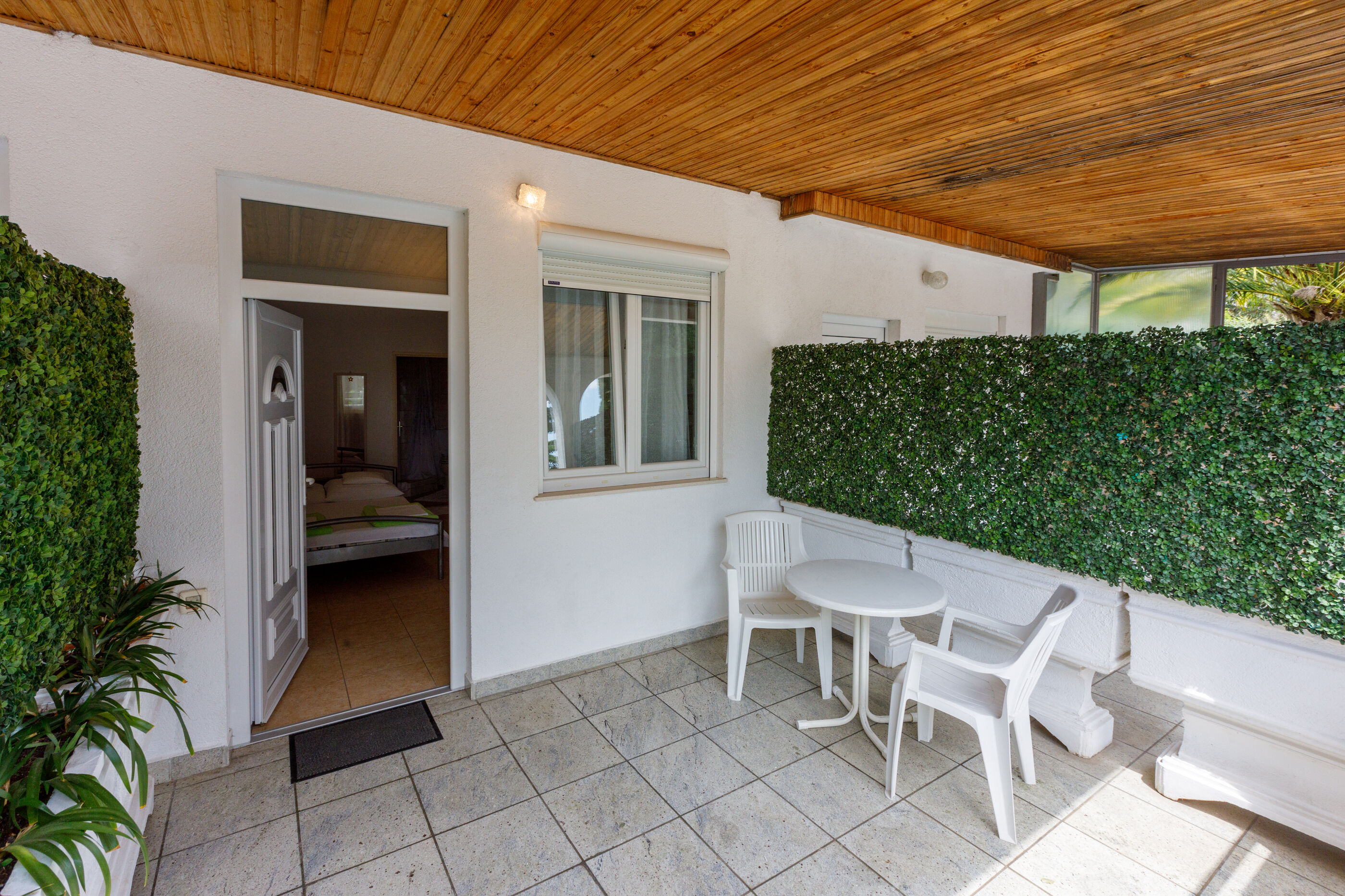 Apartments LORY 77951-A2