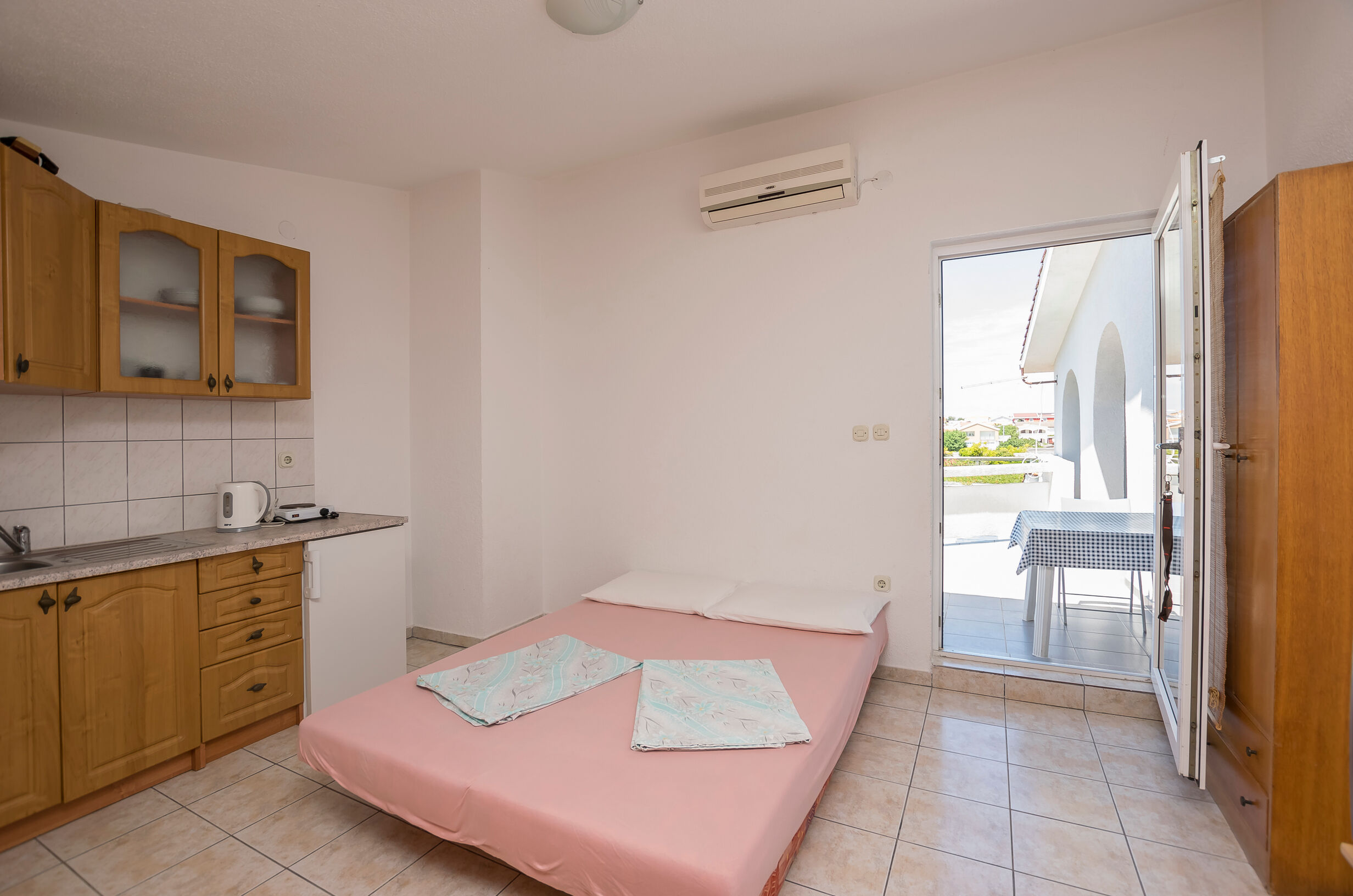 Apartments Ivan 78231-A3
