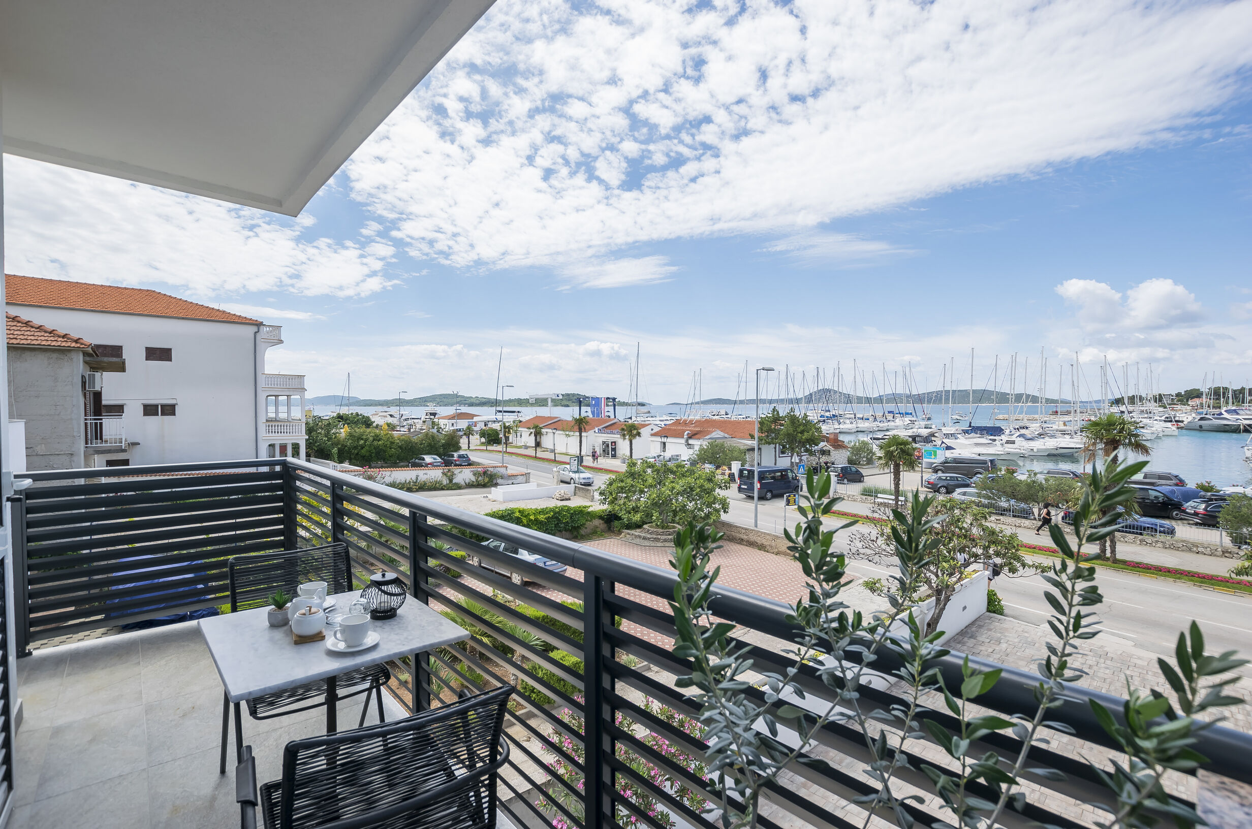 Apartments and Rooms Mare 11171-A4