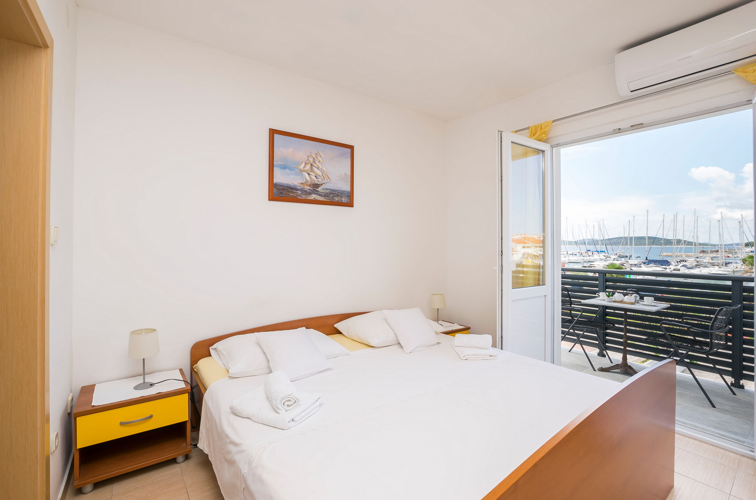 Apartments and Rooms Mare 11171-A4