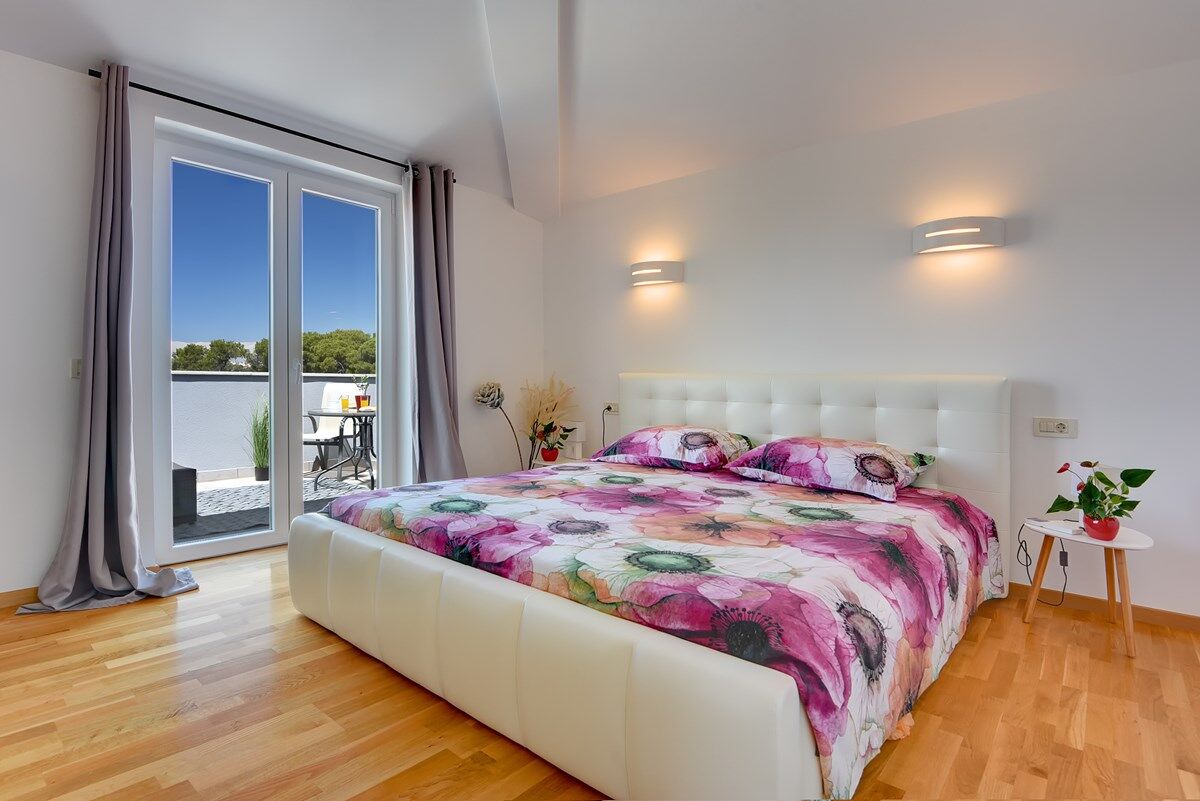 Villa Entini 73857-K1