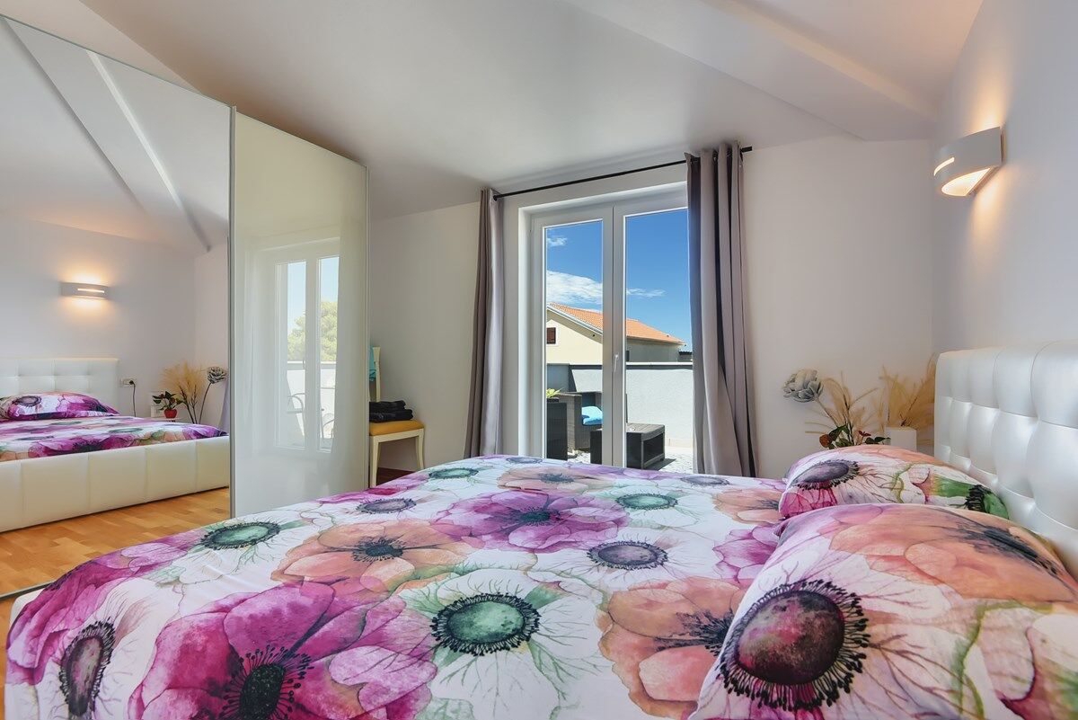 Villa Entini 73857-K1