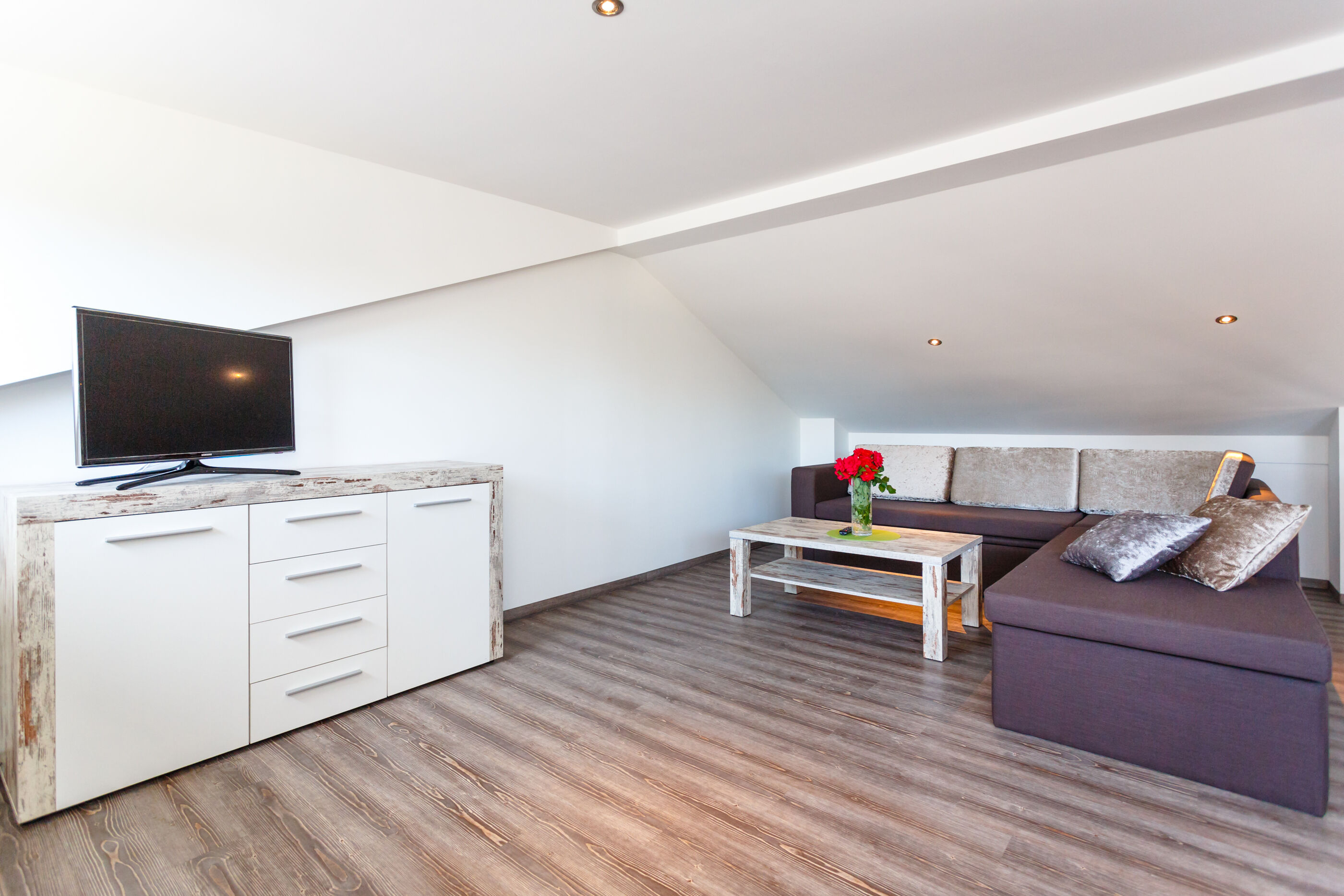 Apartments VLADO DERK 15145-A2
