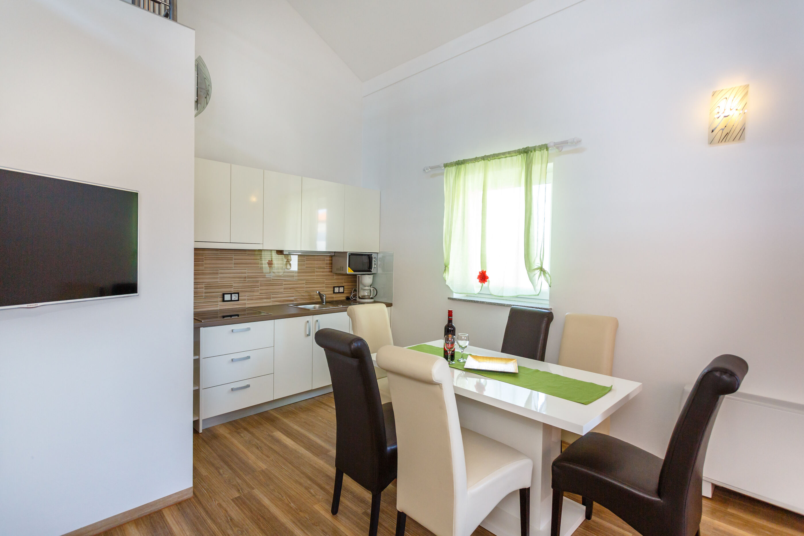Apartments VLADO DERK 15145-A3