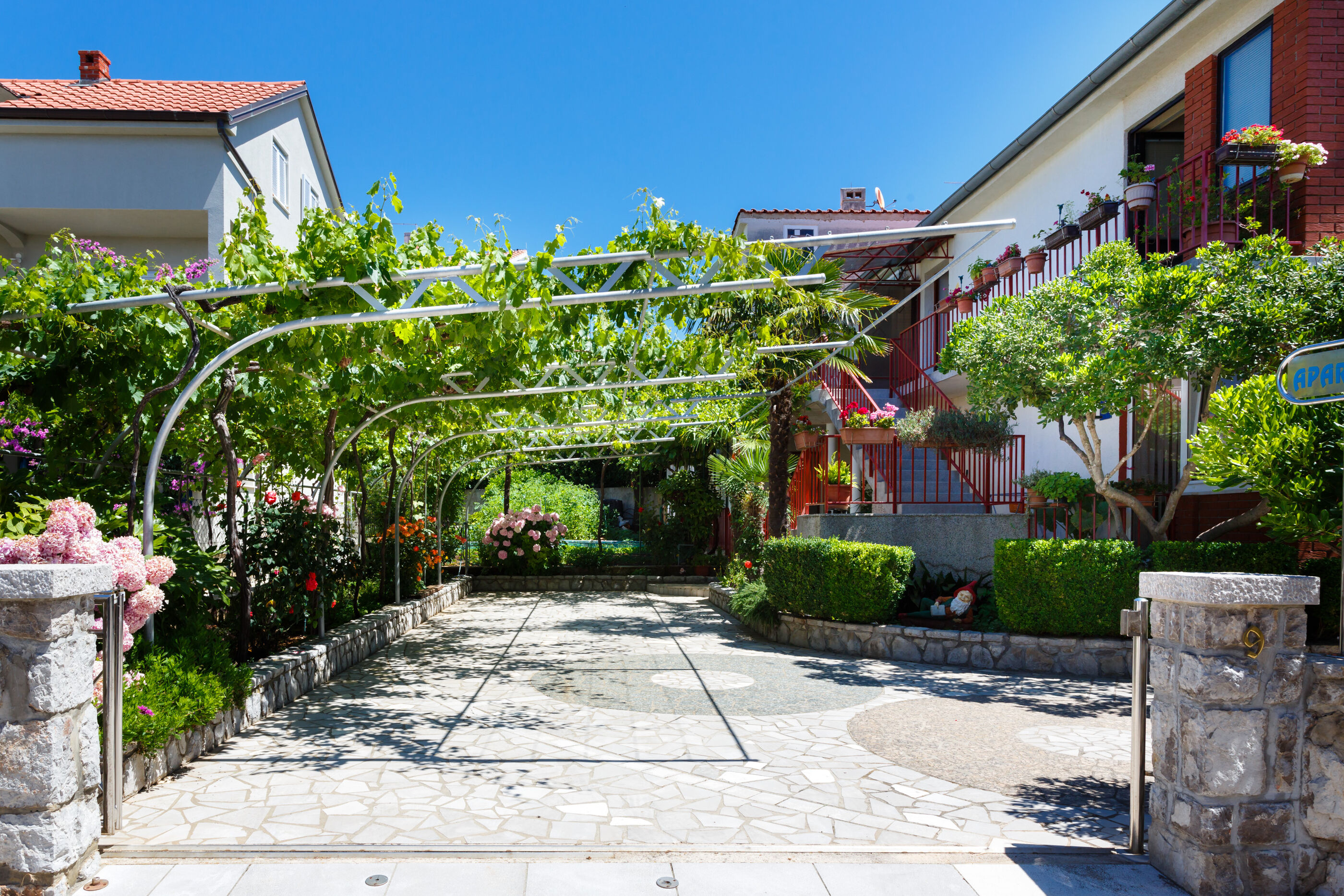 Apartment Hržić 15251-A1