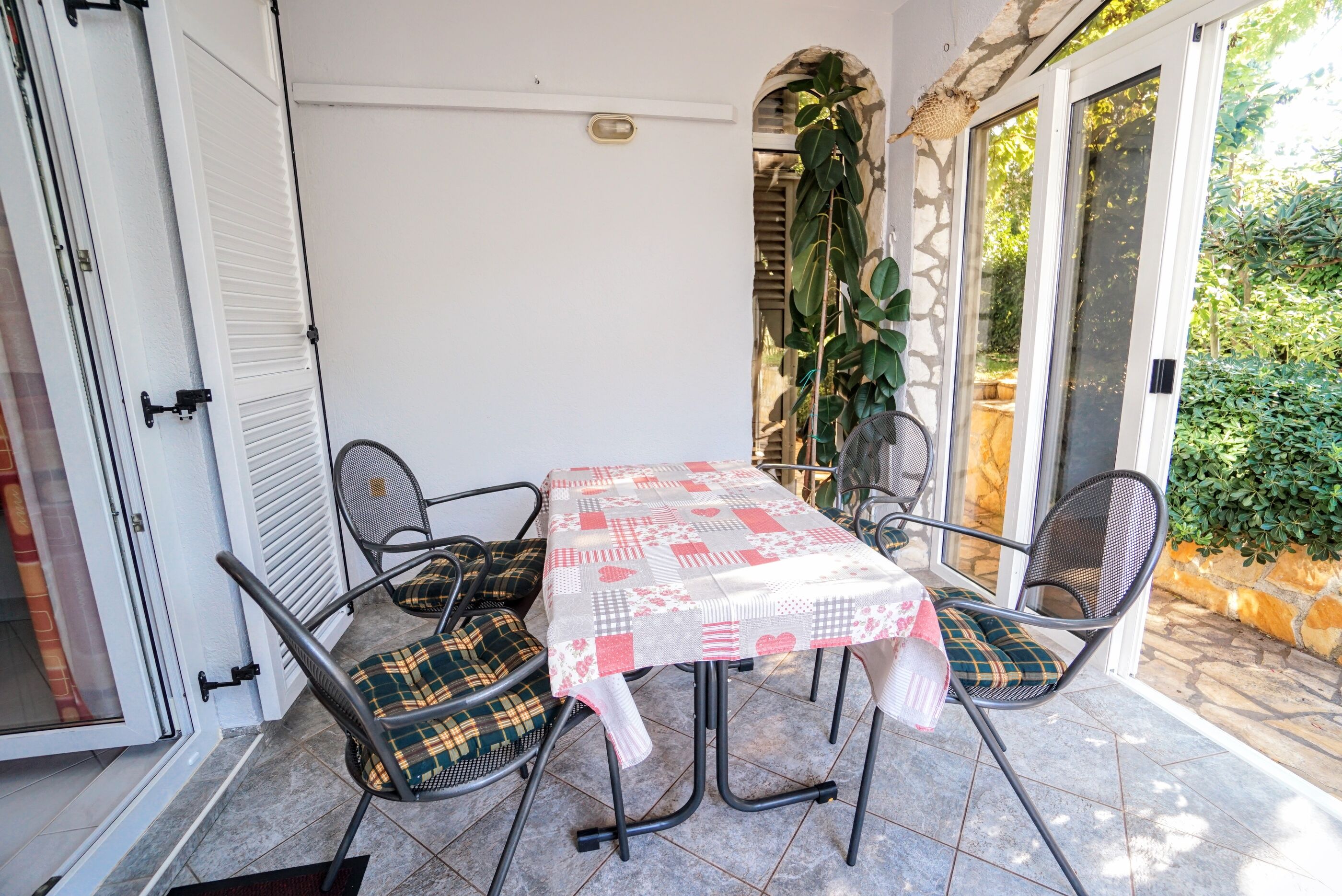 Apartment Vlado Zambratija 79155-A1