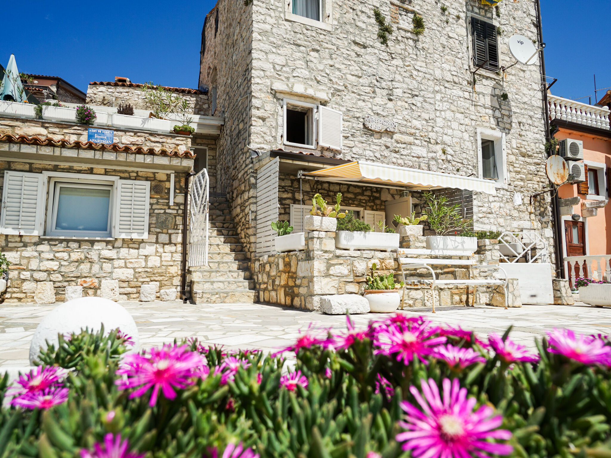 Apartments SEA VIEW Umag 79171-A1