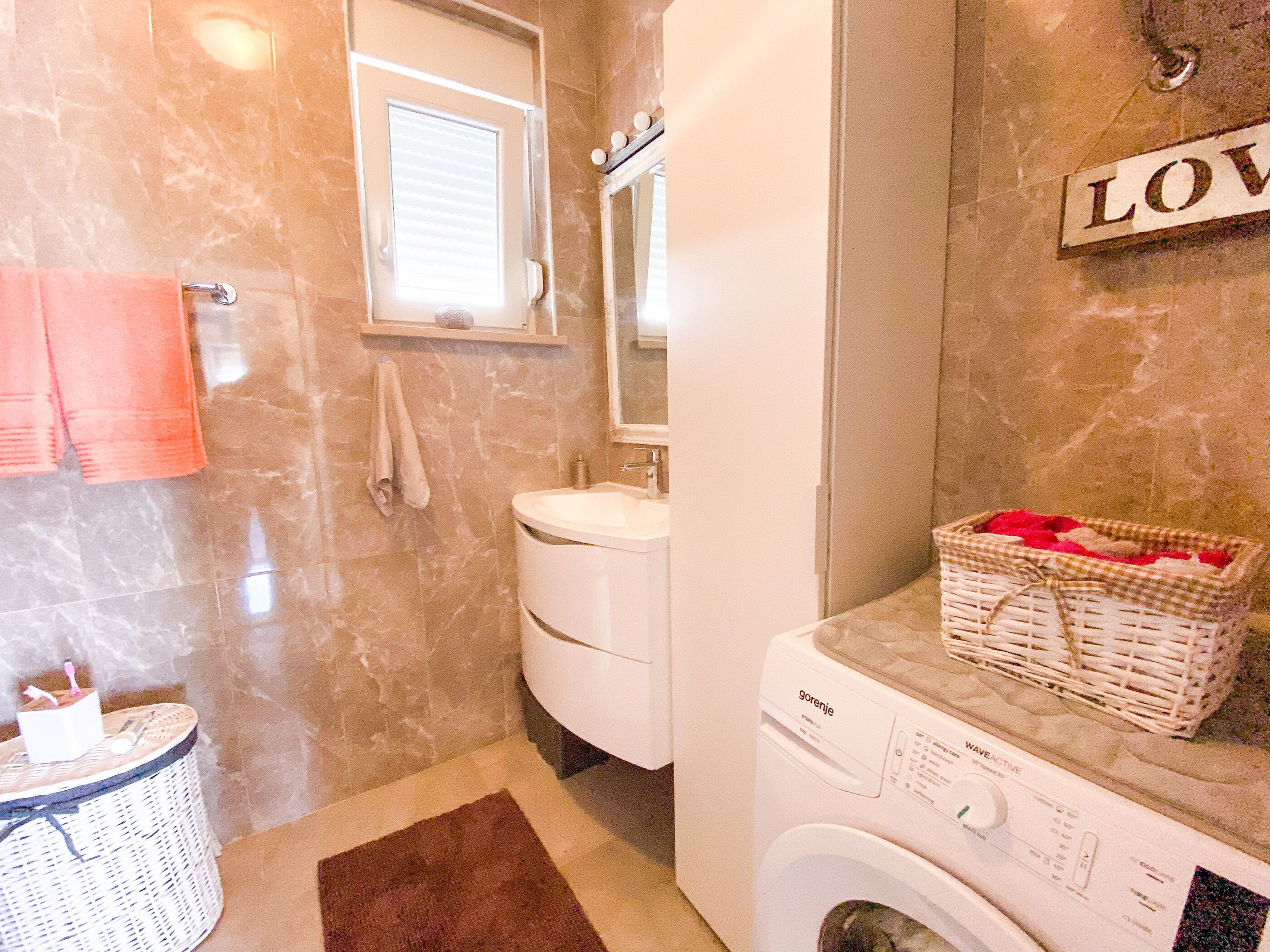 Apartment EMA 79173-A1