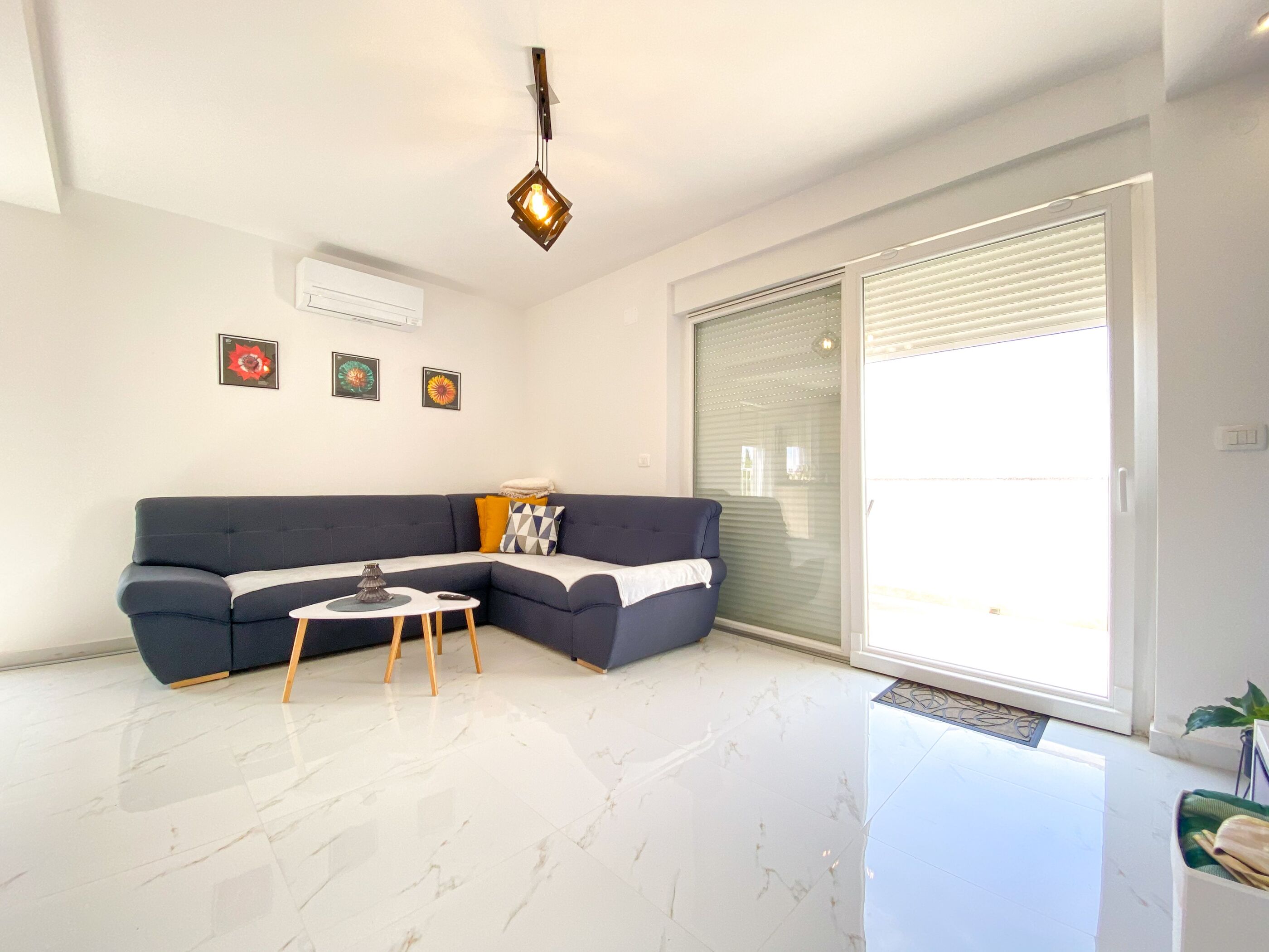 Apartment EMA 79173-A1