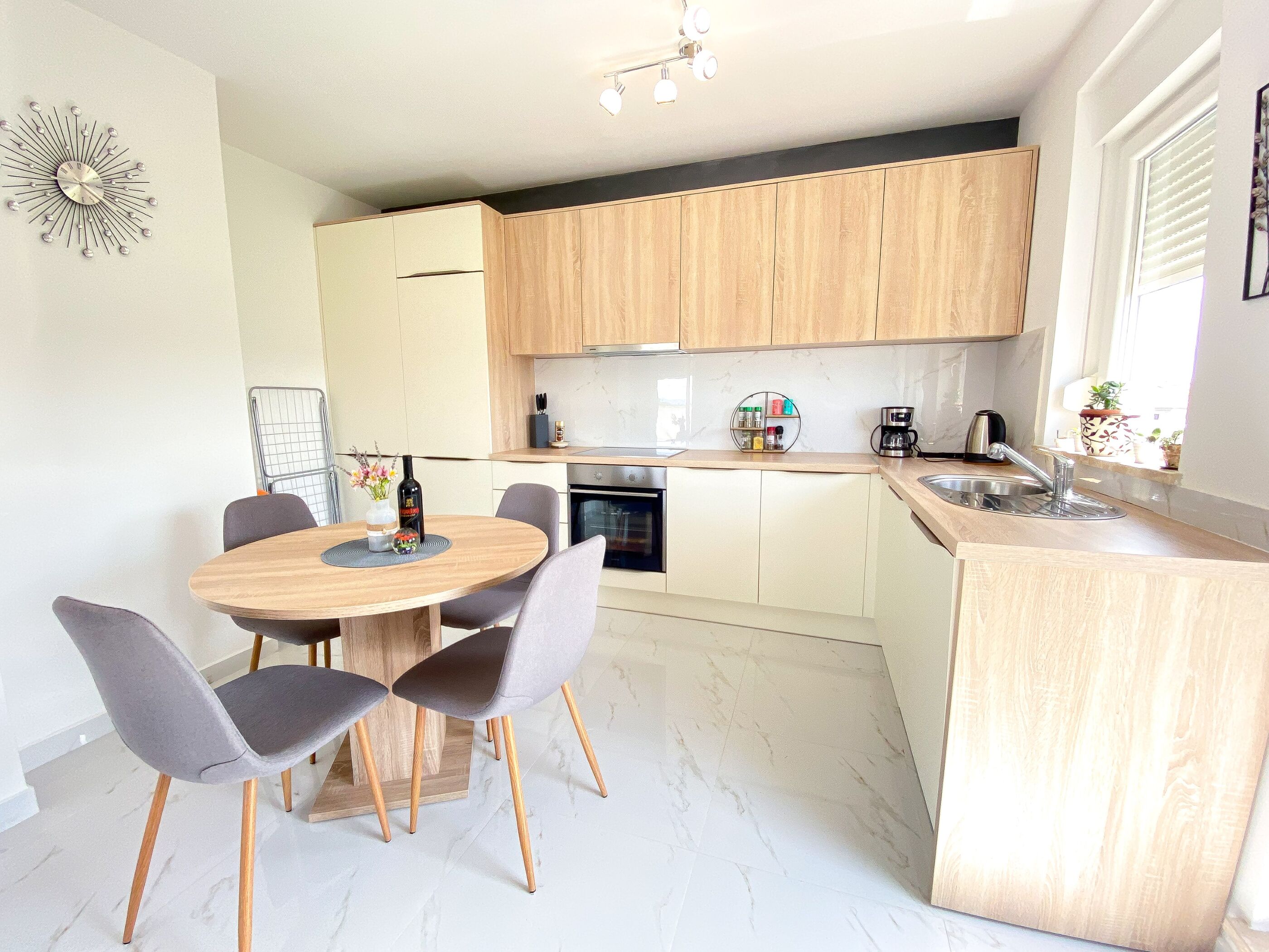 Apartment EMA 79173-A1
