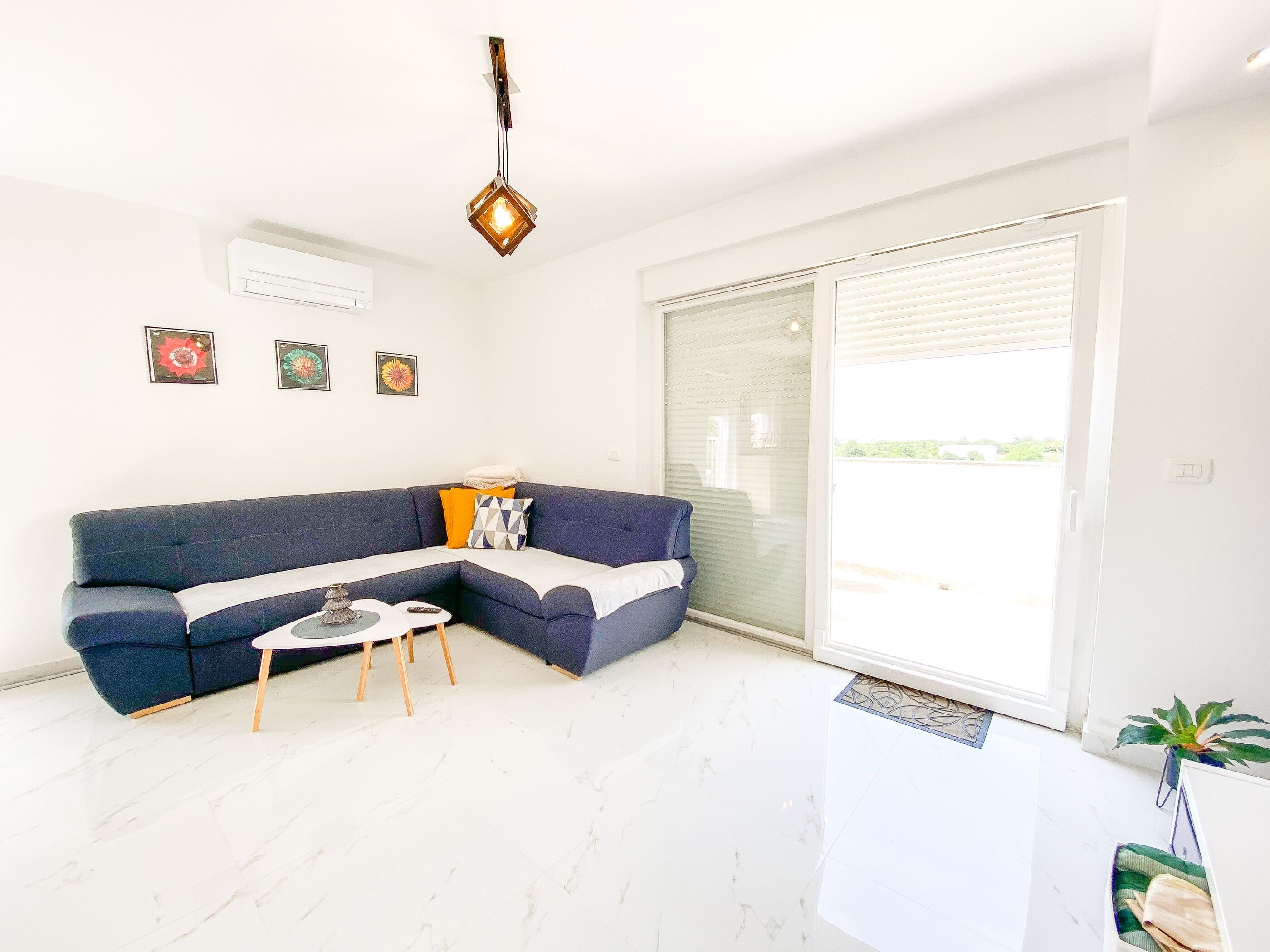 Apartment EMA 79173-A1