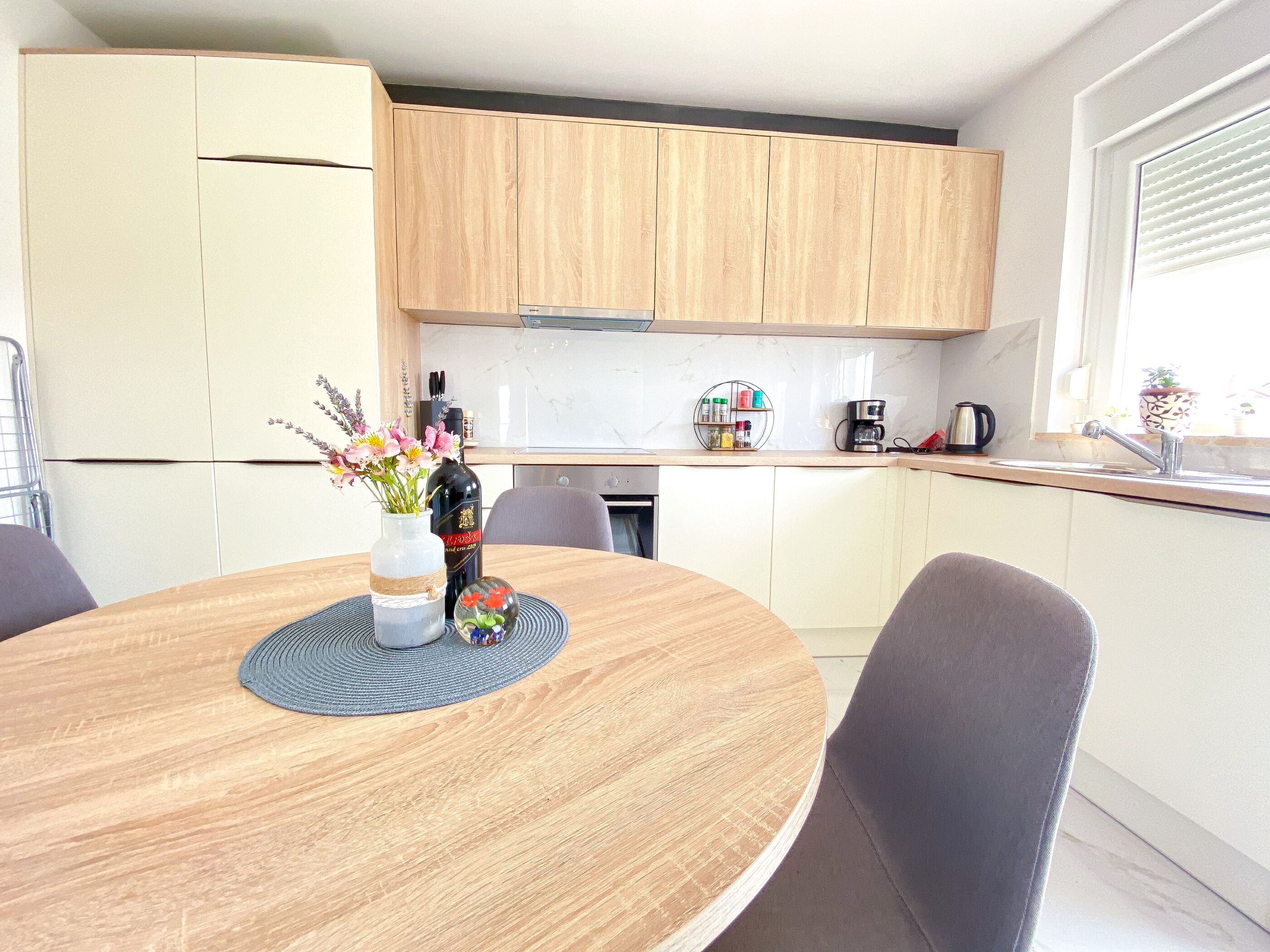 Apartment EMA 79173-A1