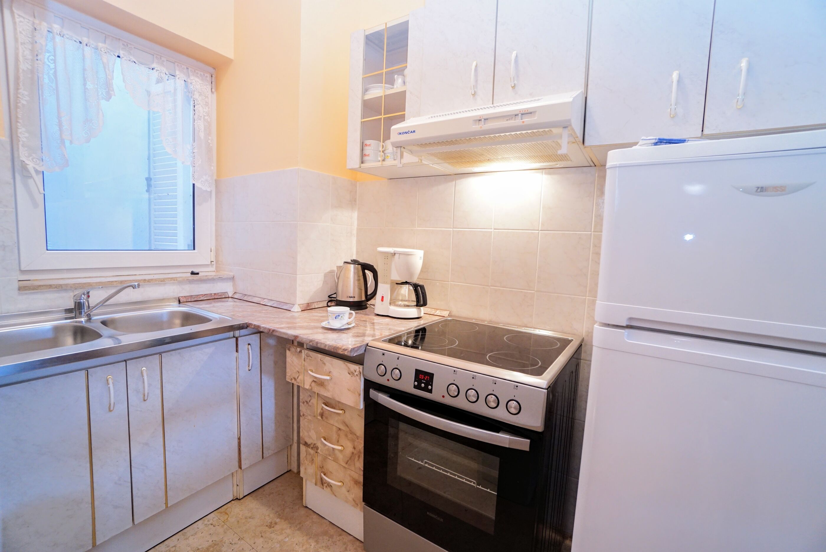 Apartments BRANKA Zambratija 77644-A3