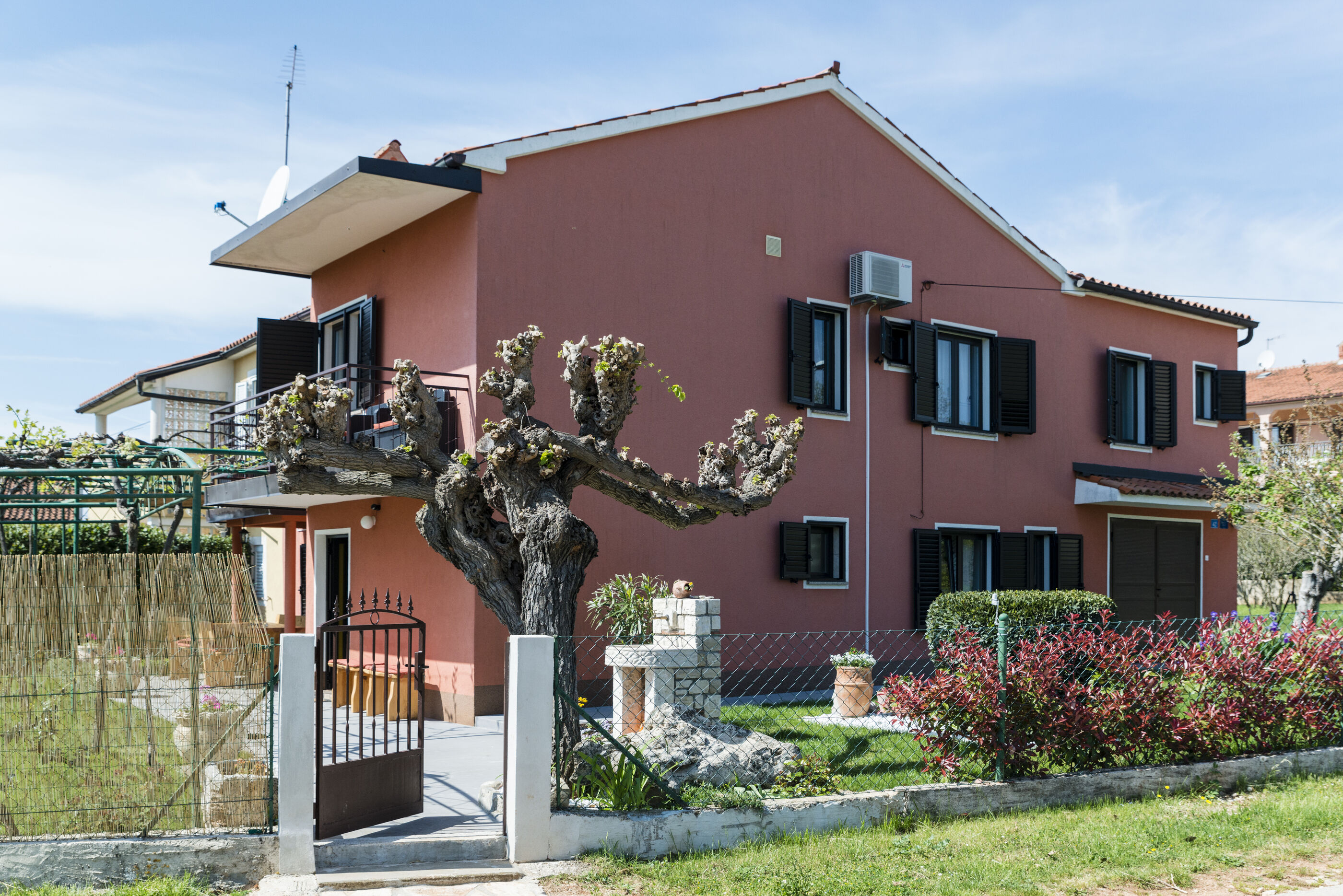 Villa ROZA 79156-K1