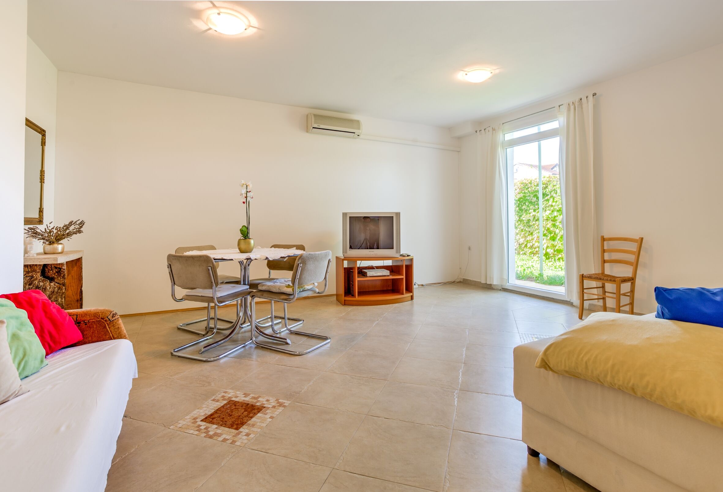 Apartments SIPARIS Zambratija 79177-A6