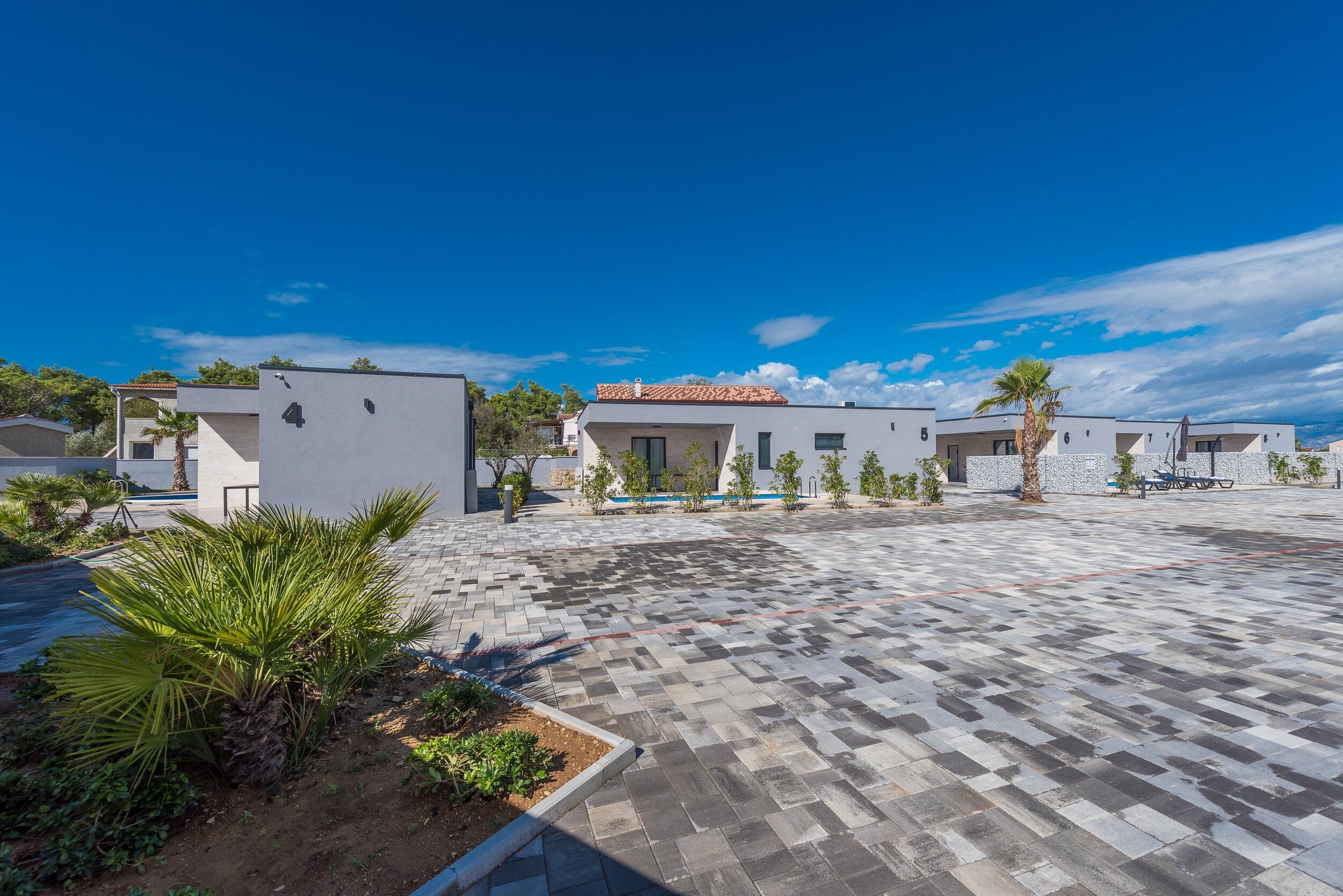 Tourist resort Villas Resort More 18438-K5