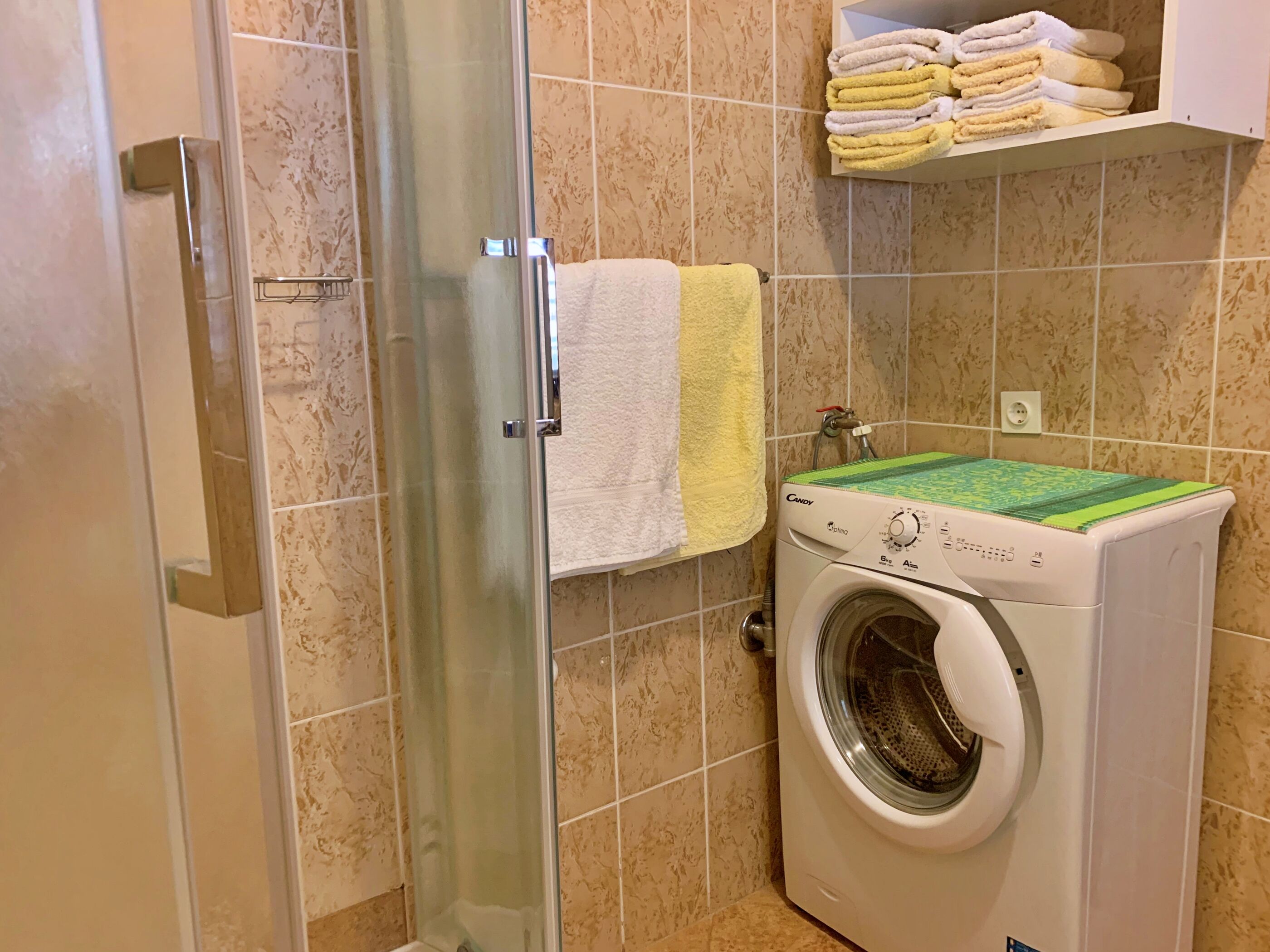 Apartments Šantić 64351-A1