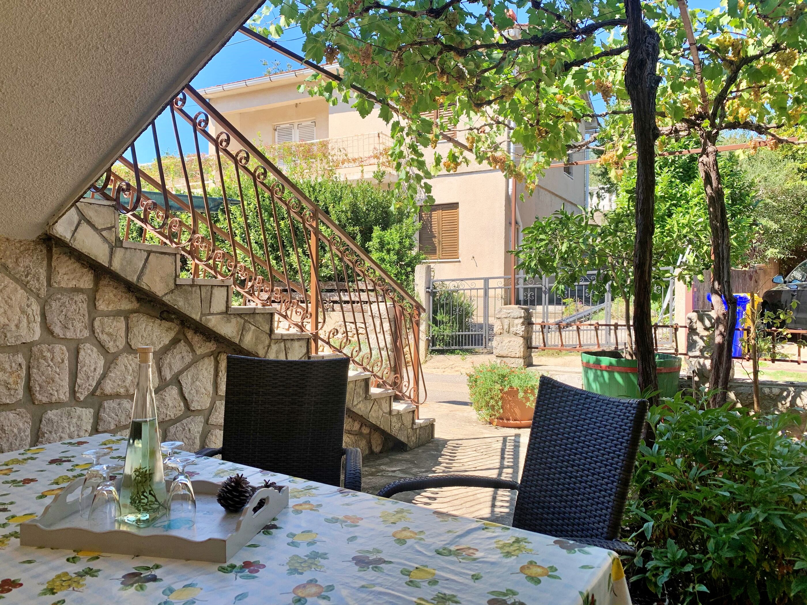 Apartments Šantić 64351-A1