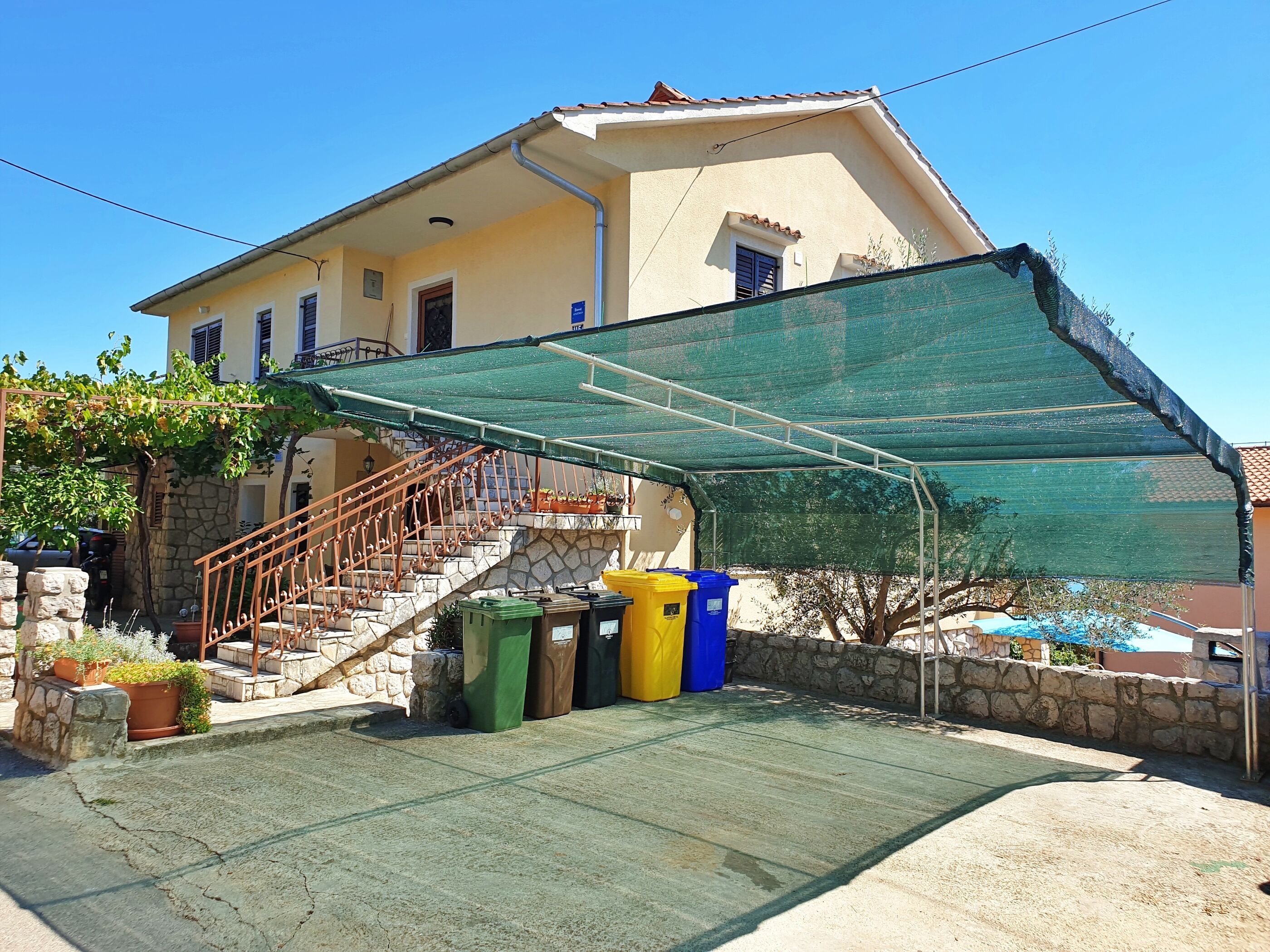 Apartments Šantić 64351-A2