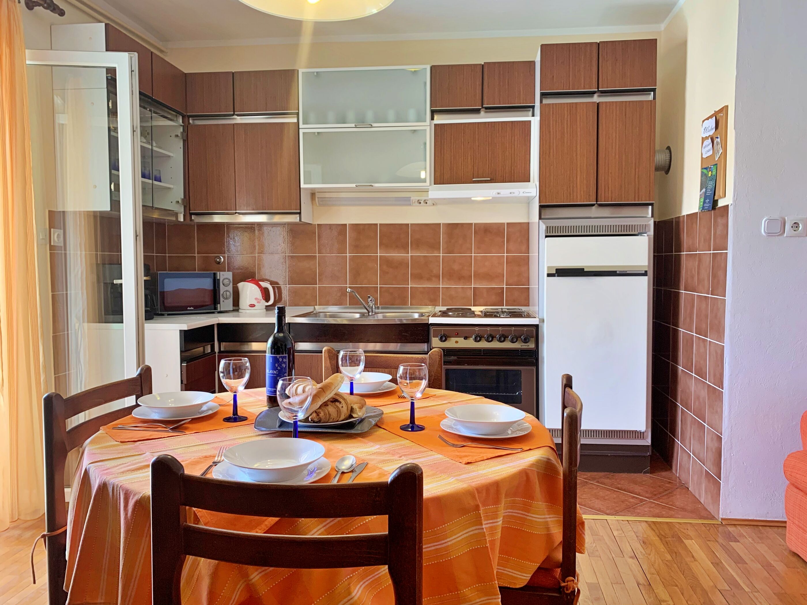 Apartments Šantić 64351-A2