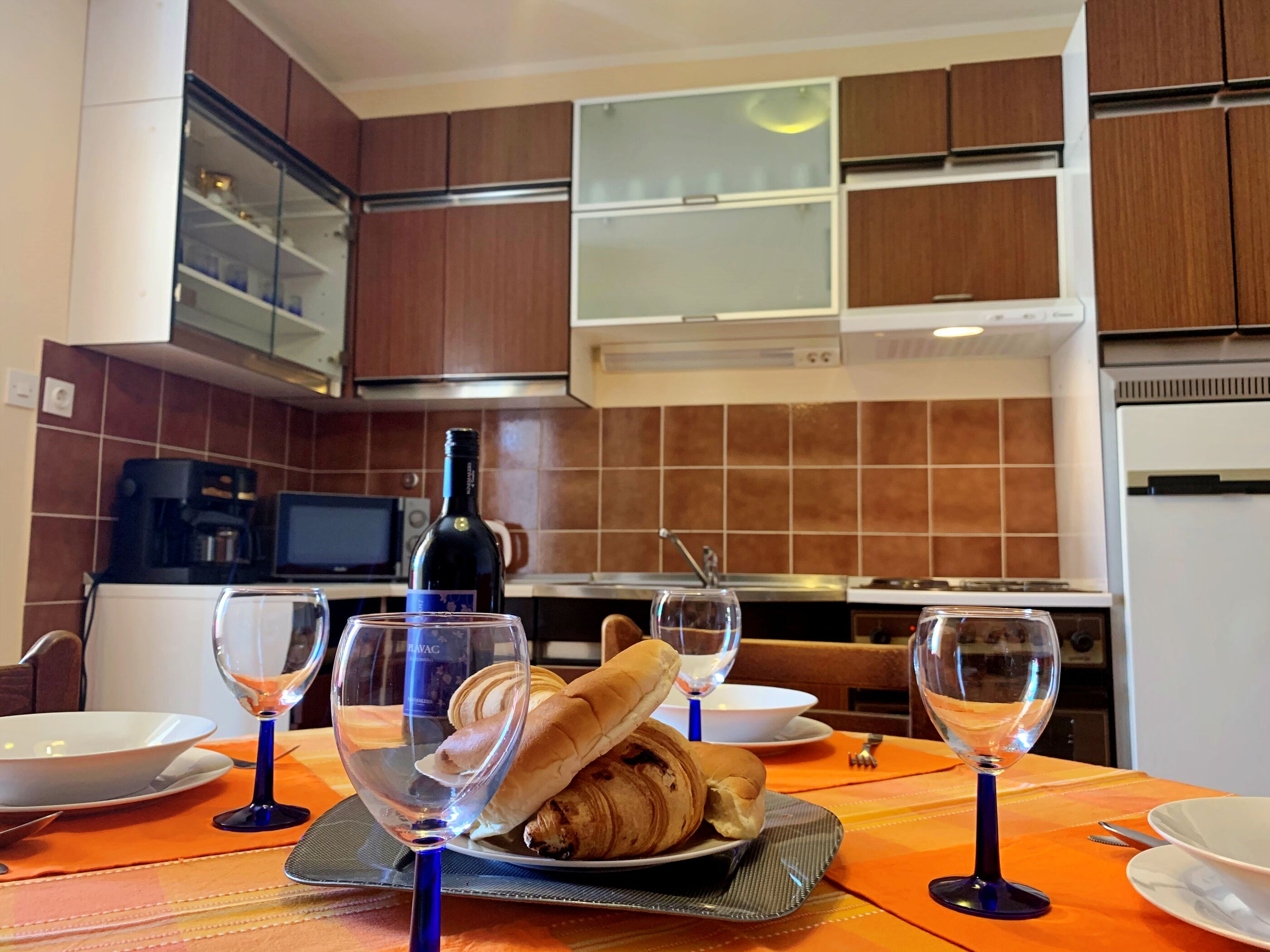 Apartments Šantić 64351-A2