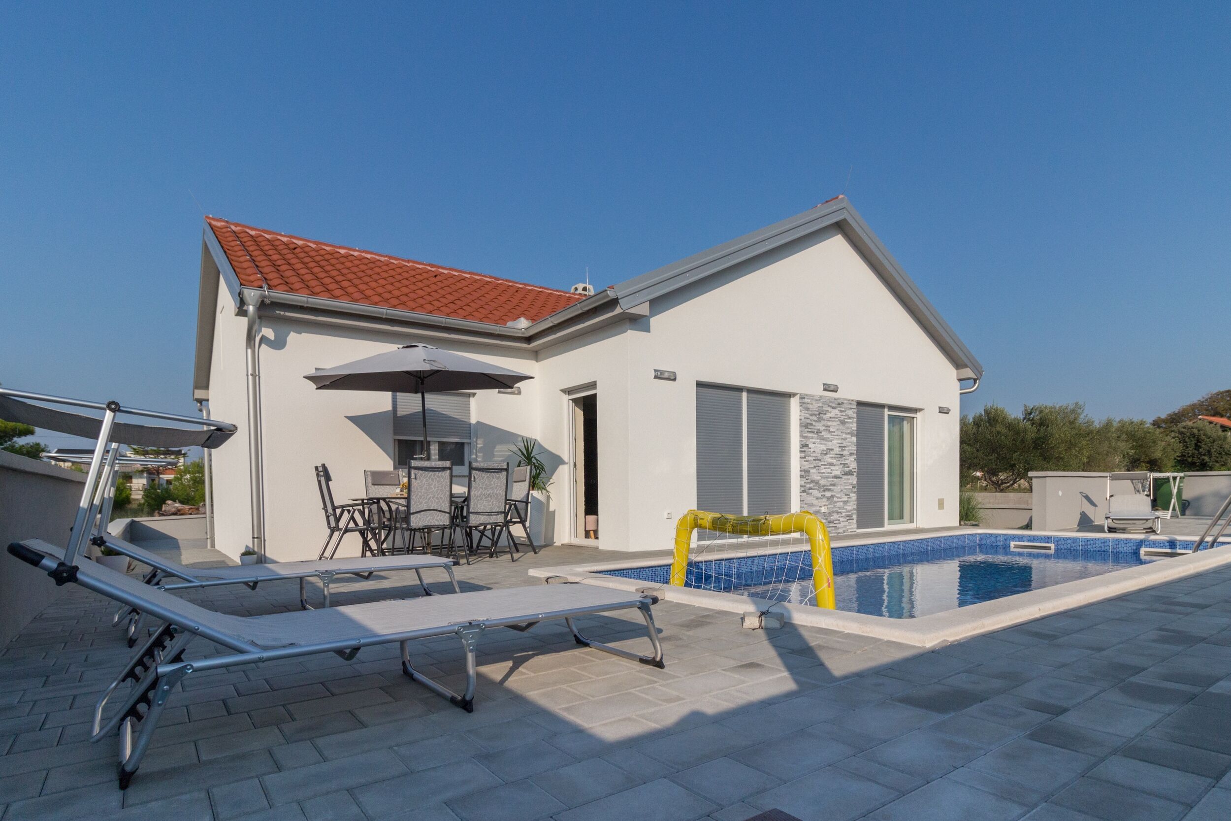 Villa Nicolle 44968-K1