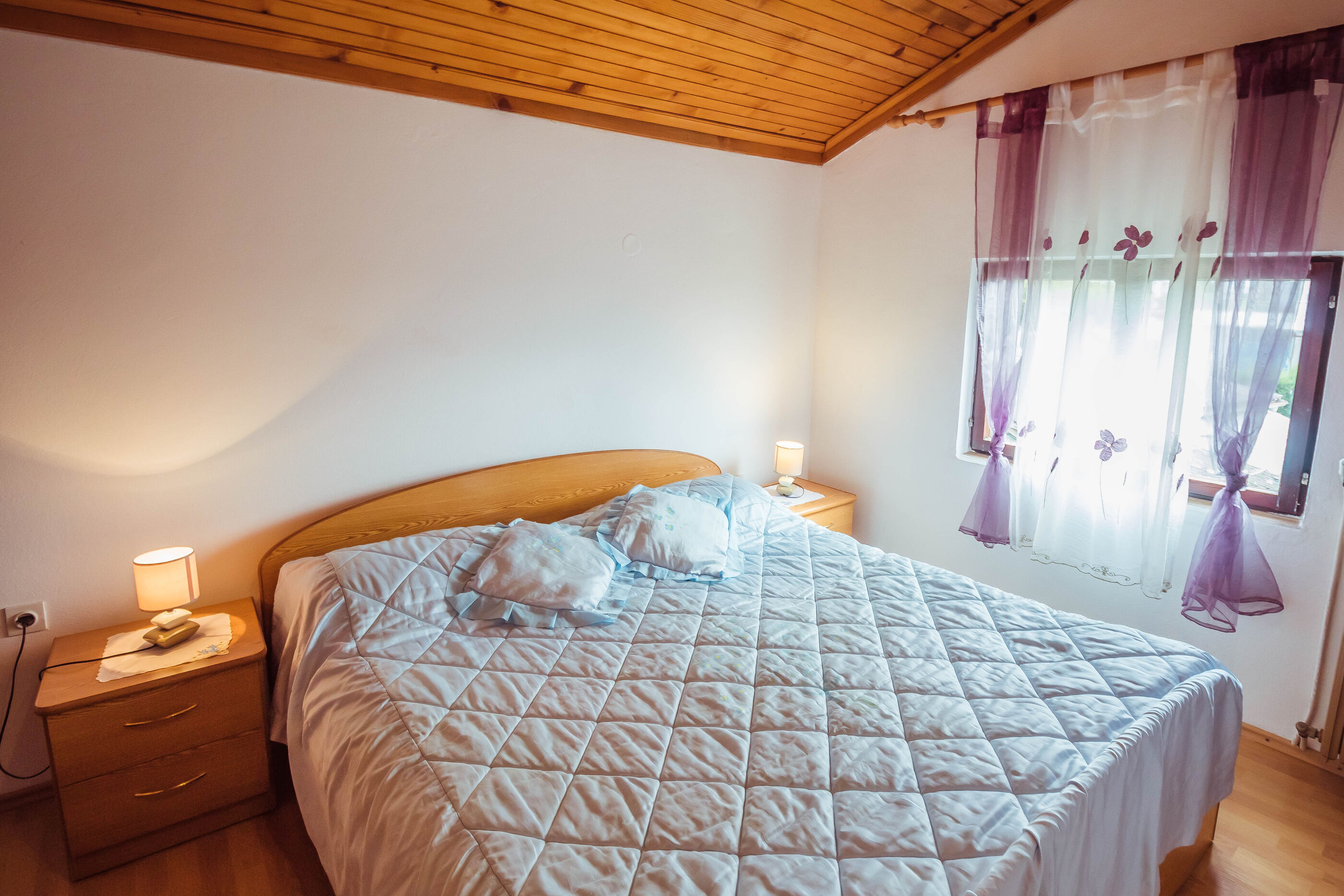 Apartments and Room LUCIANA Savudrija 79166-A1