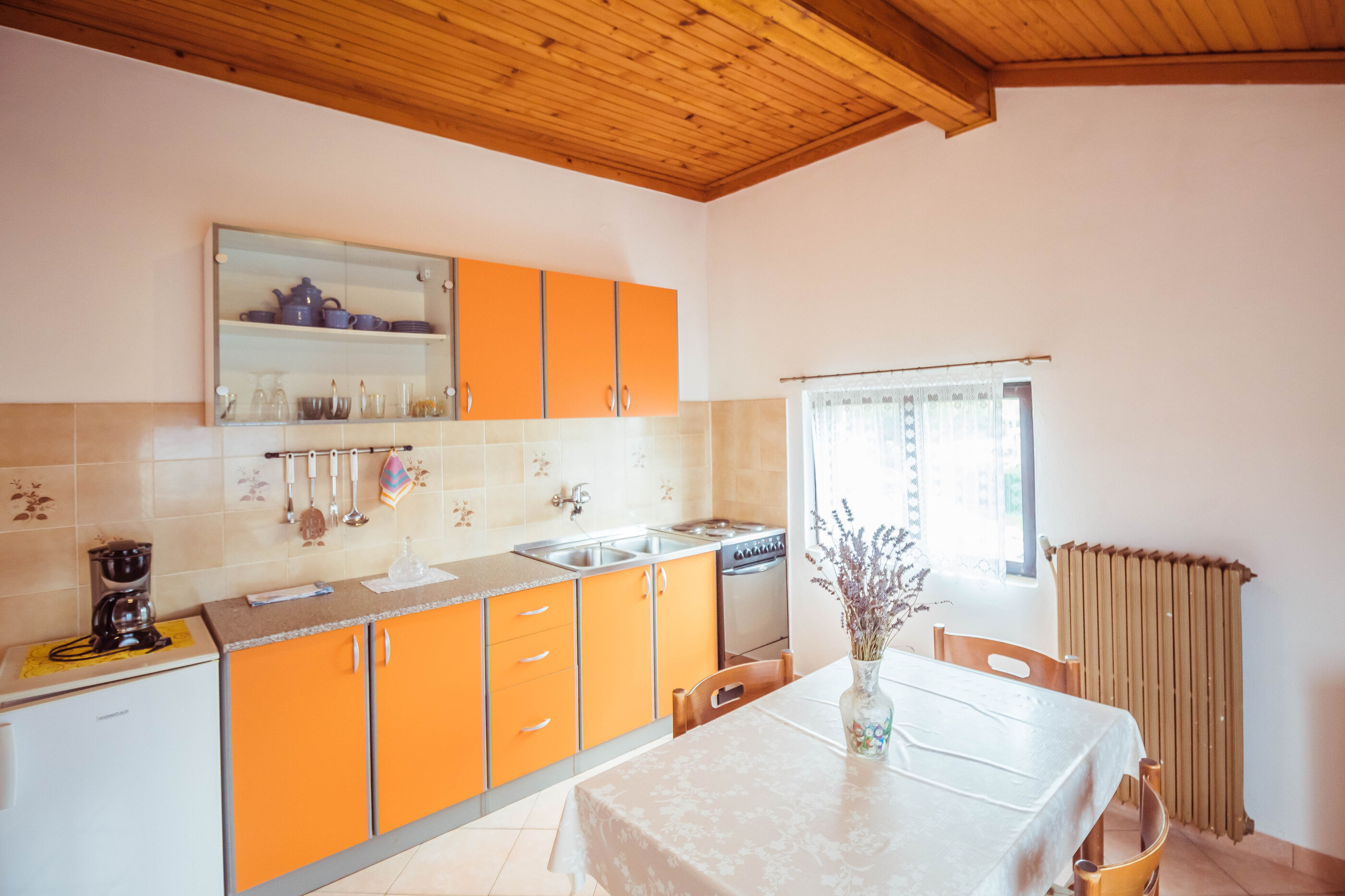 Apartments and Room LUCIANA Savudrija 79166-A1