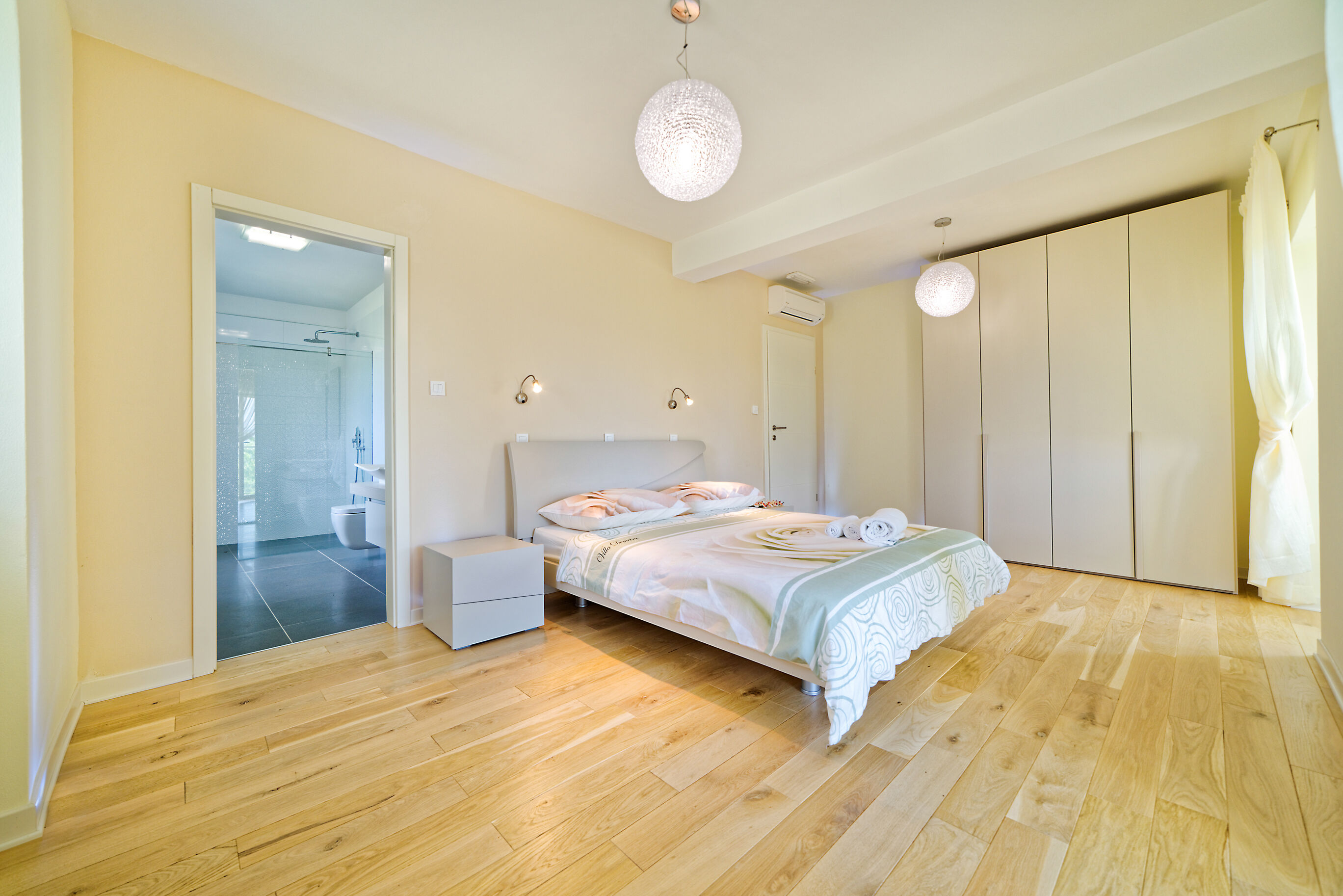 Villa Demetra s bazenom i predivnim pogledom na Motovun V8931-K1