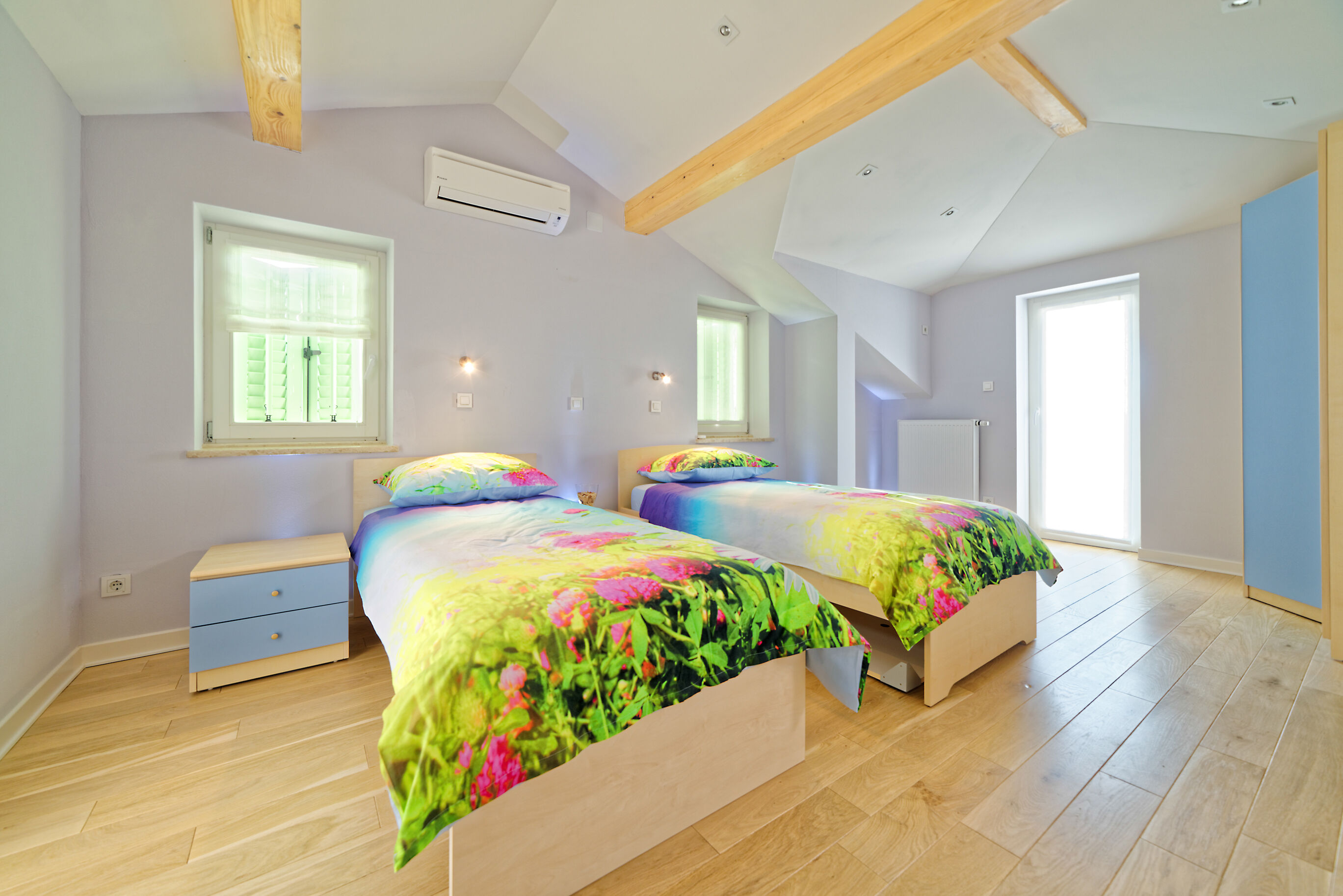 Villa Demetra s bazenom i predivnim pogledom na Motovun V8931-K1