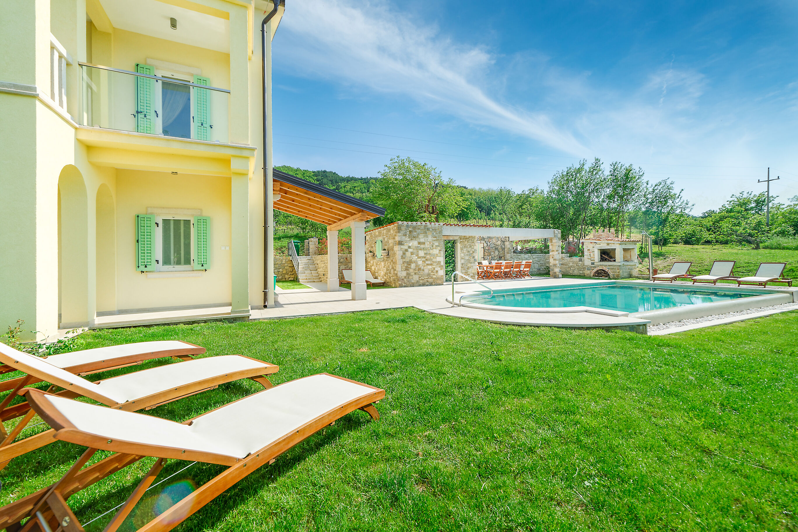 Villa Demetra s bazenom i predivnim pogledom na Motovun V8931-K1