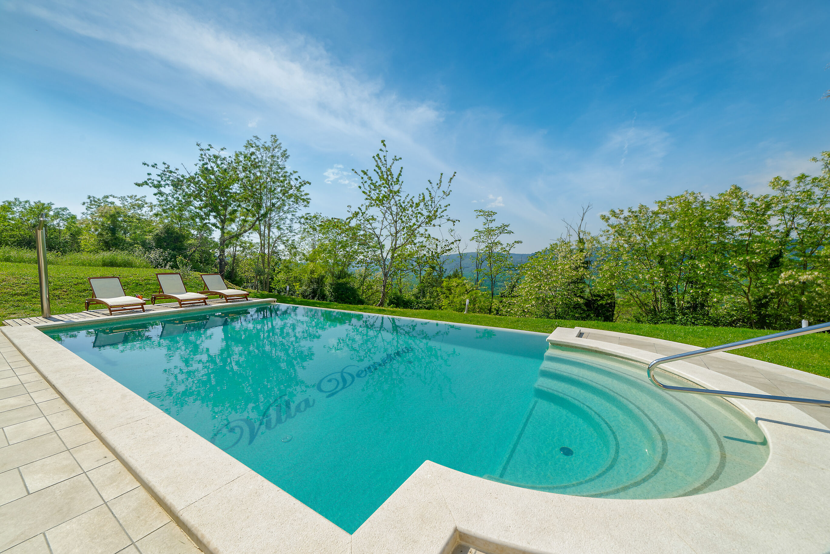 Villa Demetra s bazenom i predivnim pogledom na Motovun V8931-K1