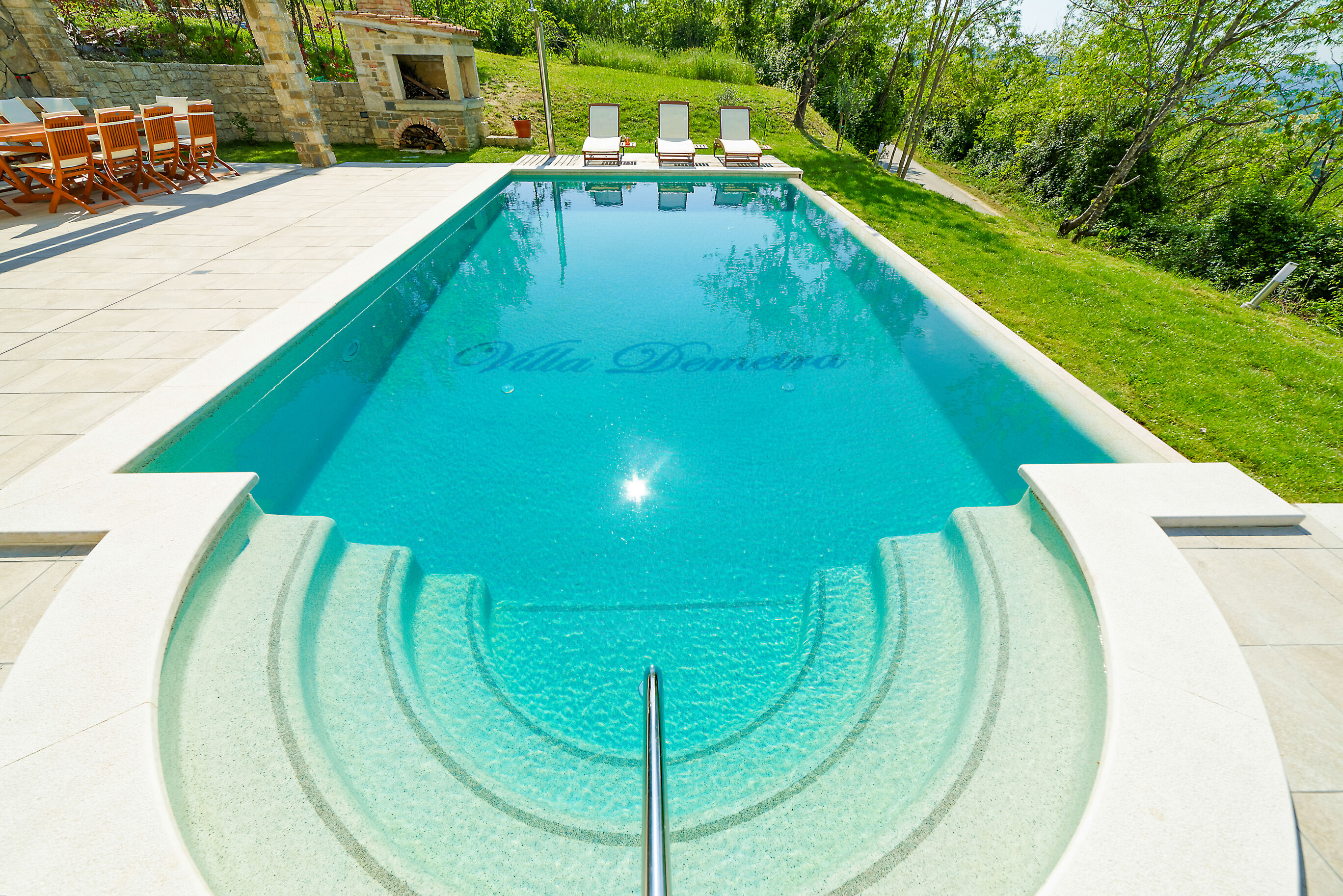 Villa Demetra s bazenom i predivnim pogledom na Motovun V8931-K1