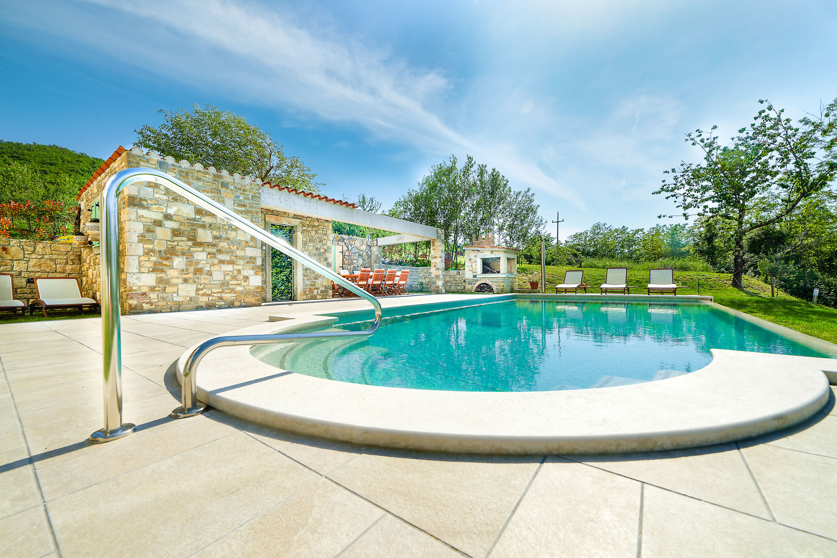 Villa Demetra s bazenom i predivnim pogledom na Motovun V8931-K1