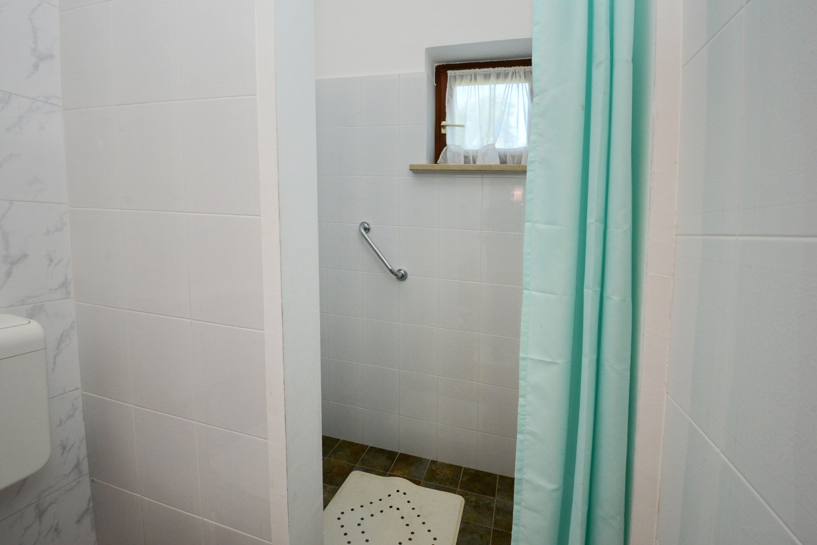 Apartments Albina Valiza 79179-A1