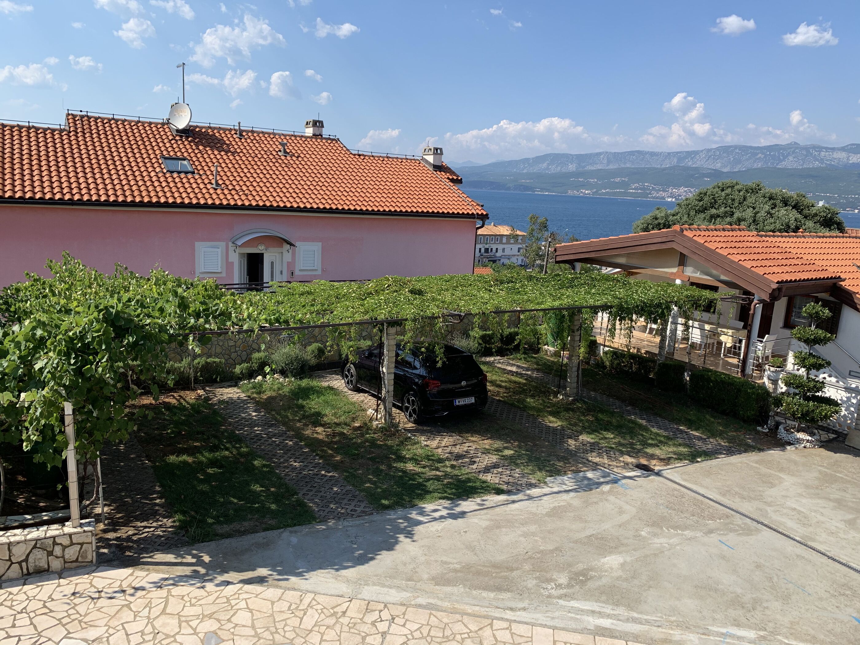 Apartments Volarić 63776-A2