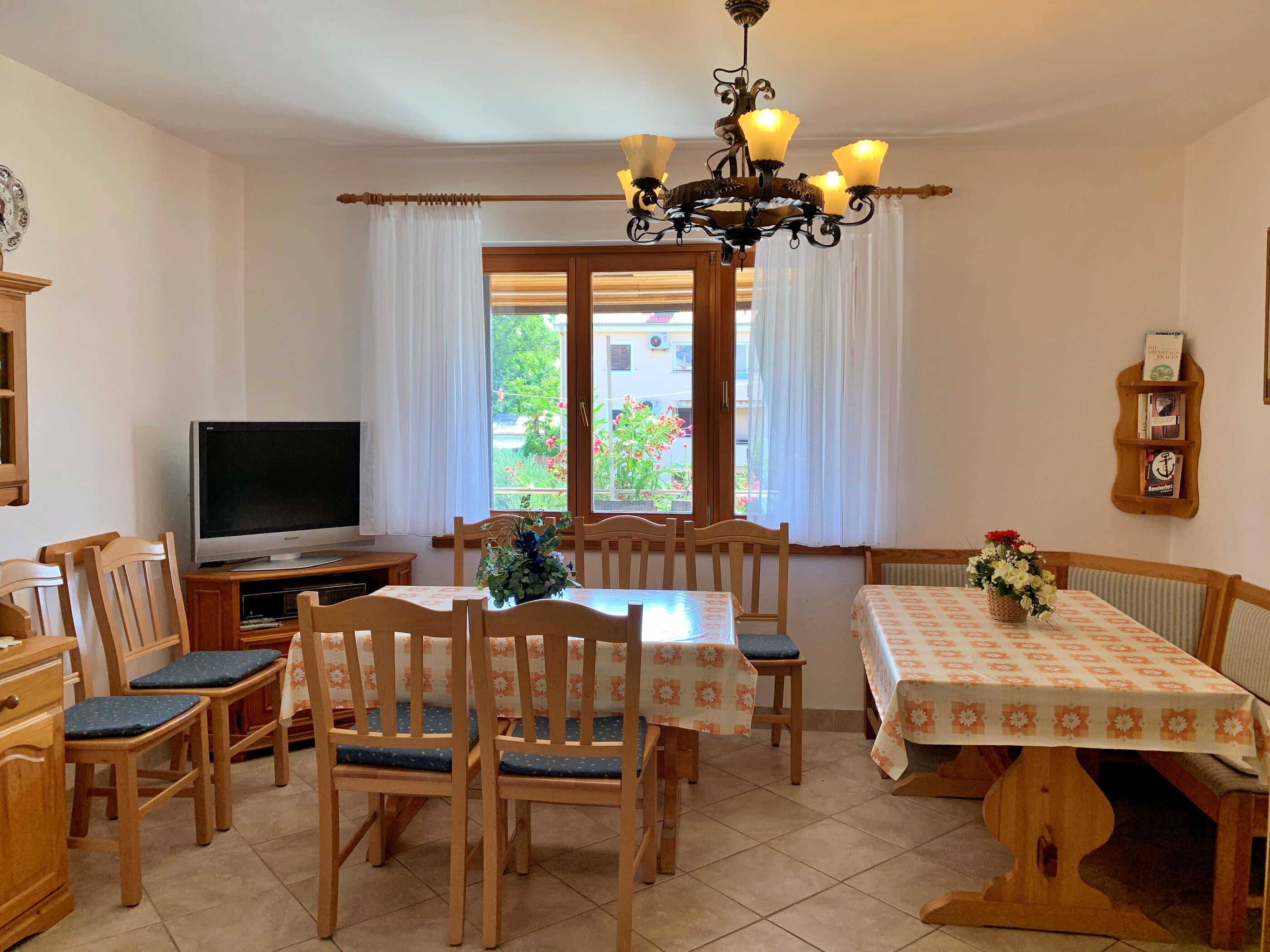 Apartments Volarić 63776-A2