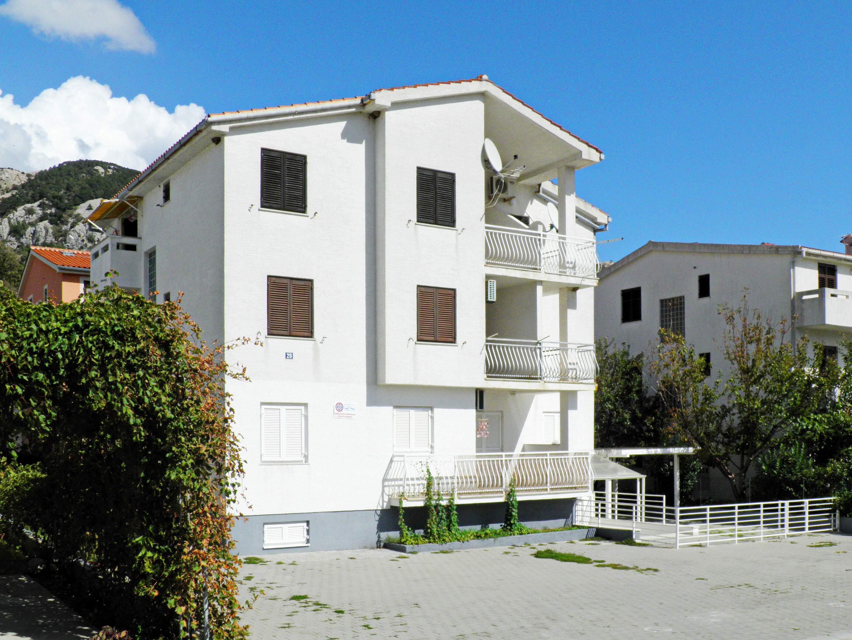 Apartments Krleža 69151-A1