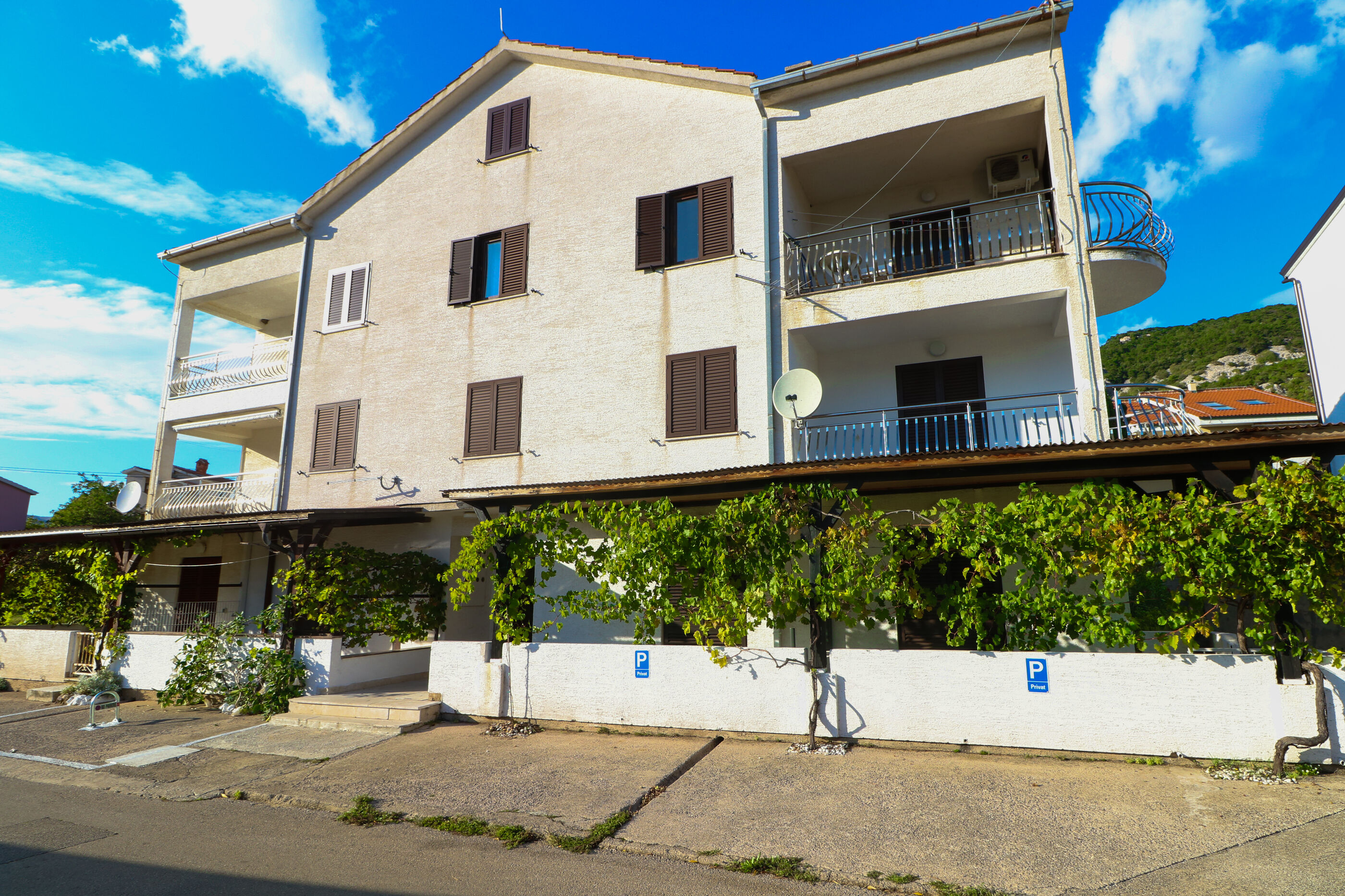 Apartments Vladan 79444-A1