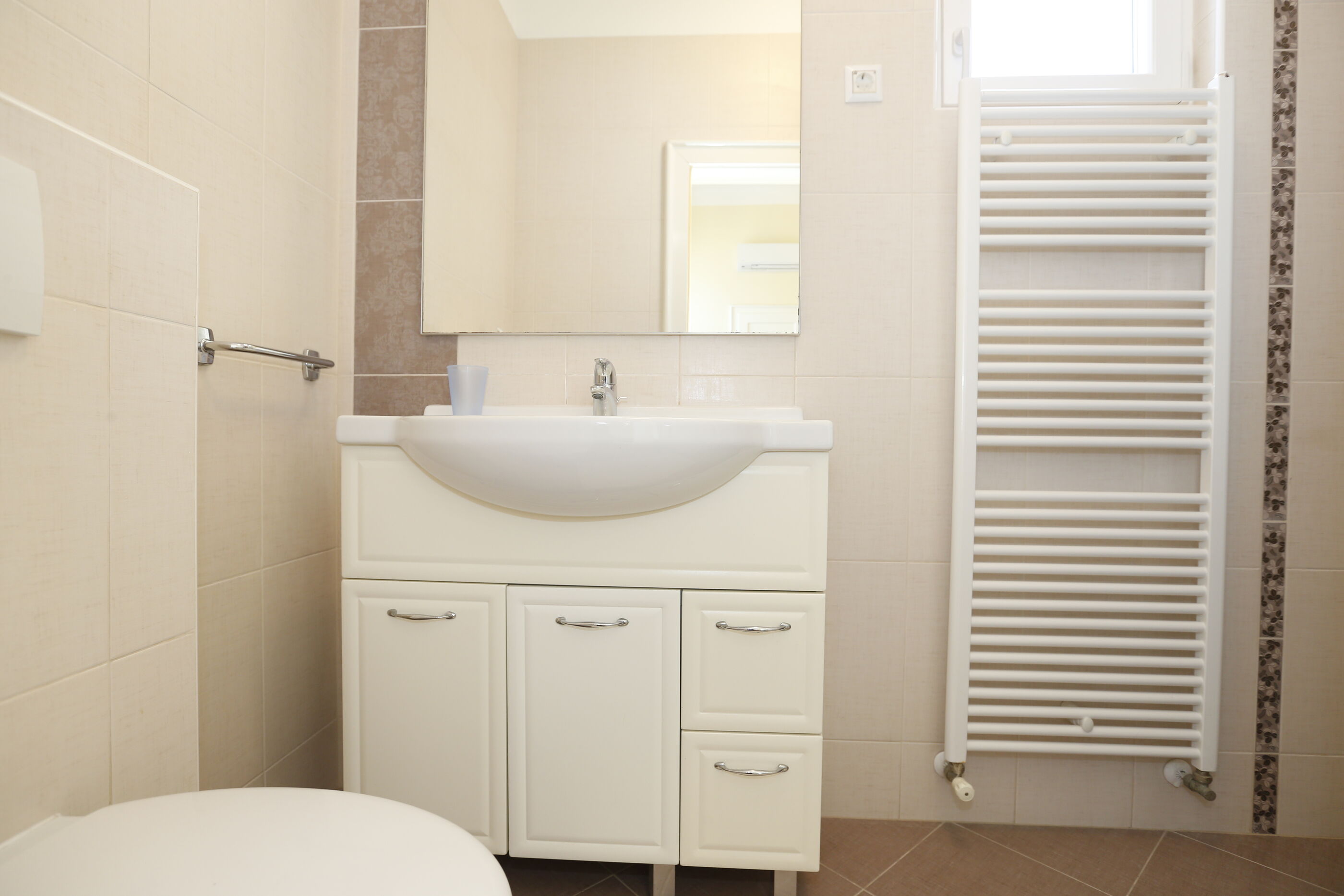 Apartment and Rooms Bed and Breakfast Three Angels 79446-A1