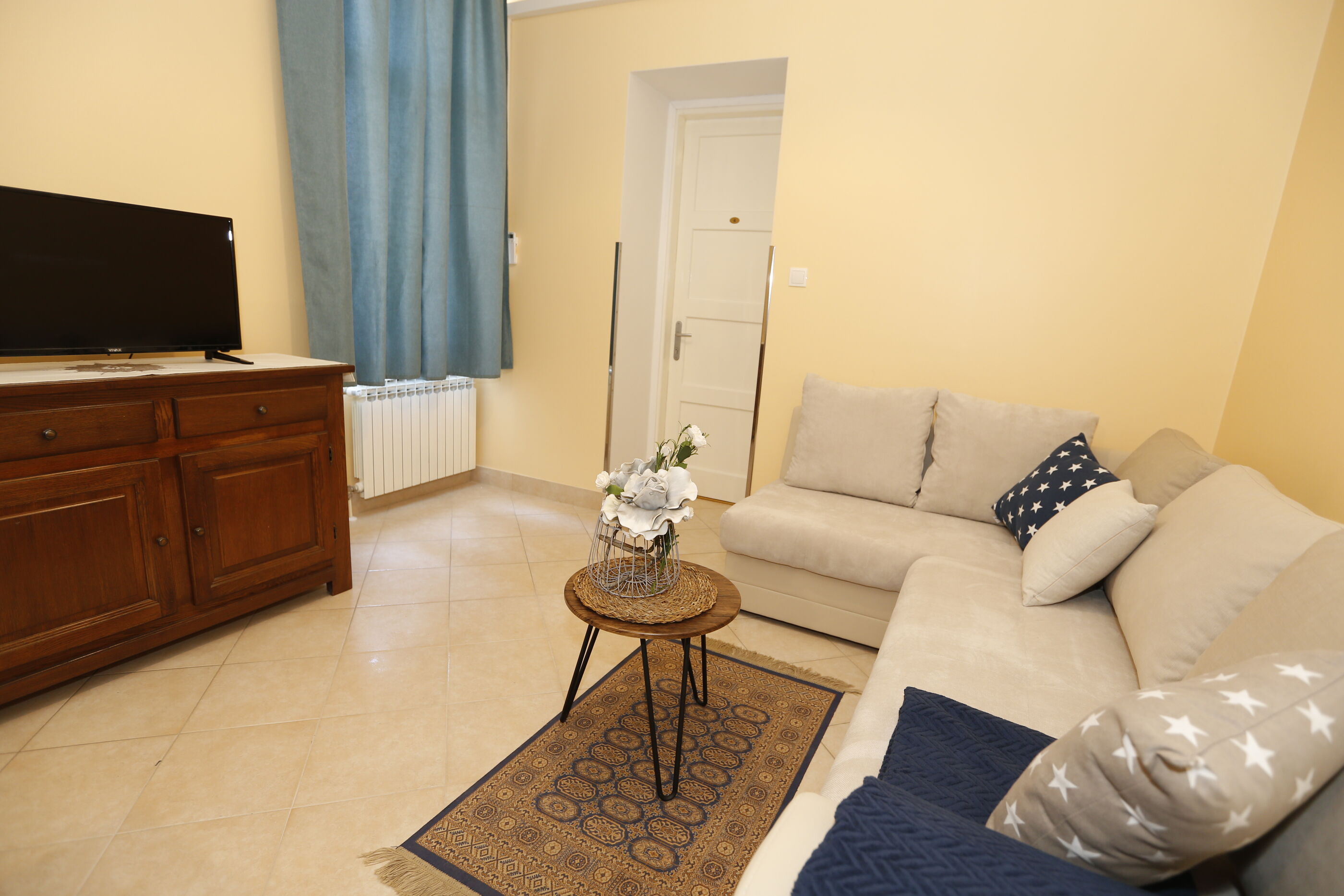 Apartment and Rooms Bed and Breakfast Three Angels 79446-A1