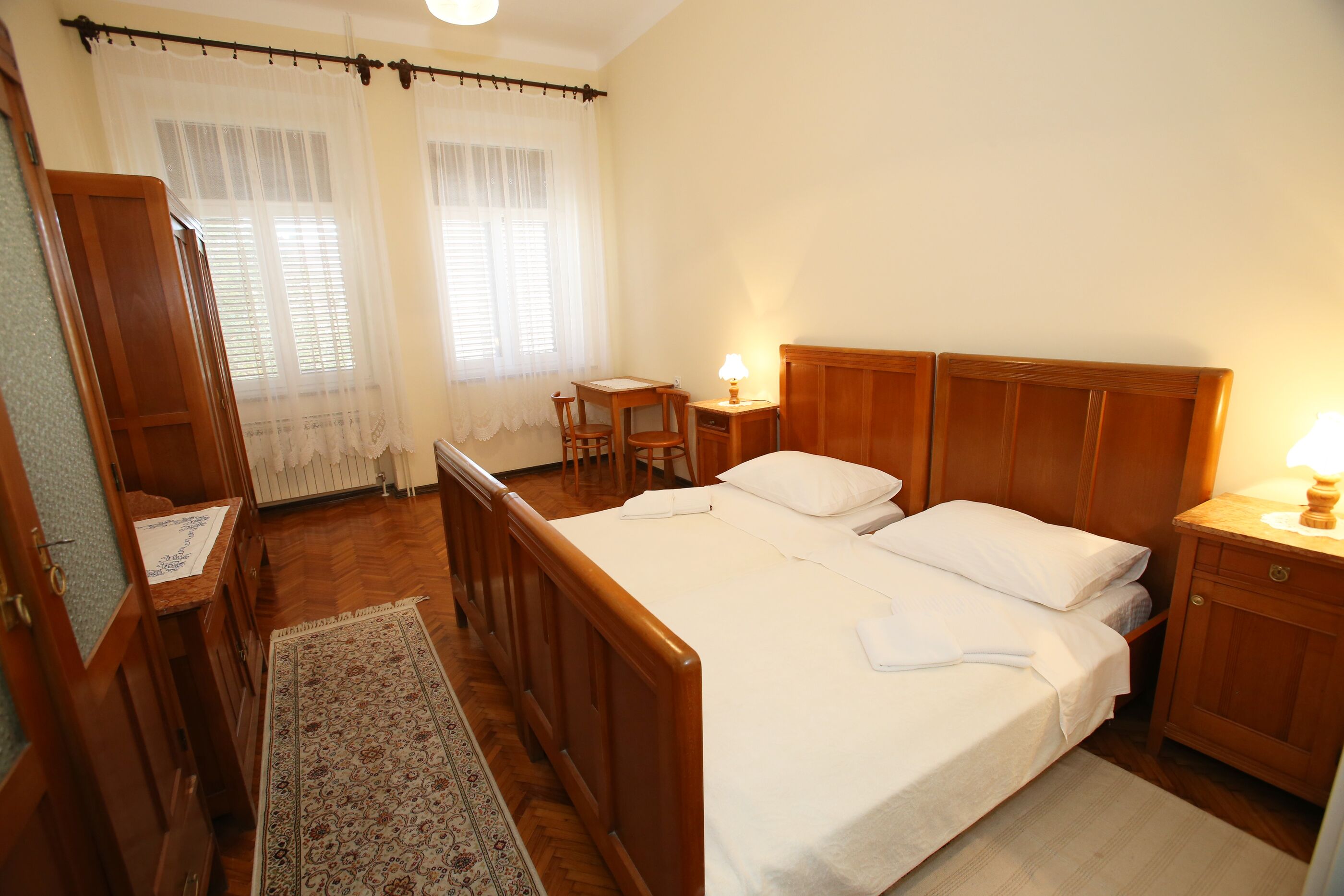 Apartment and Rooms Bed and Breakfast Three Angels 79446-S2