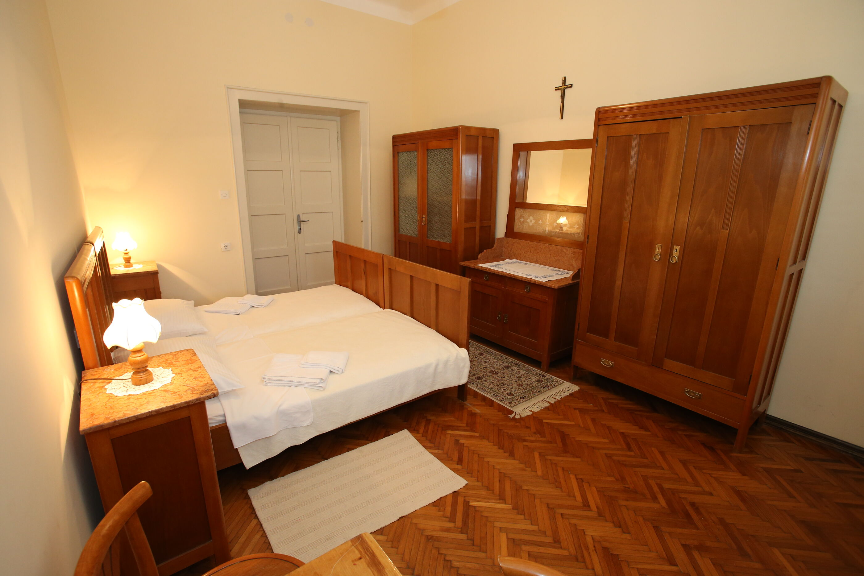 Apartment and Rooms Bed and Breakfast Three Angels 79446-S2