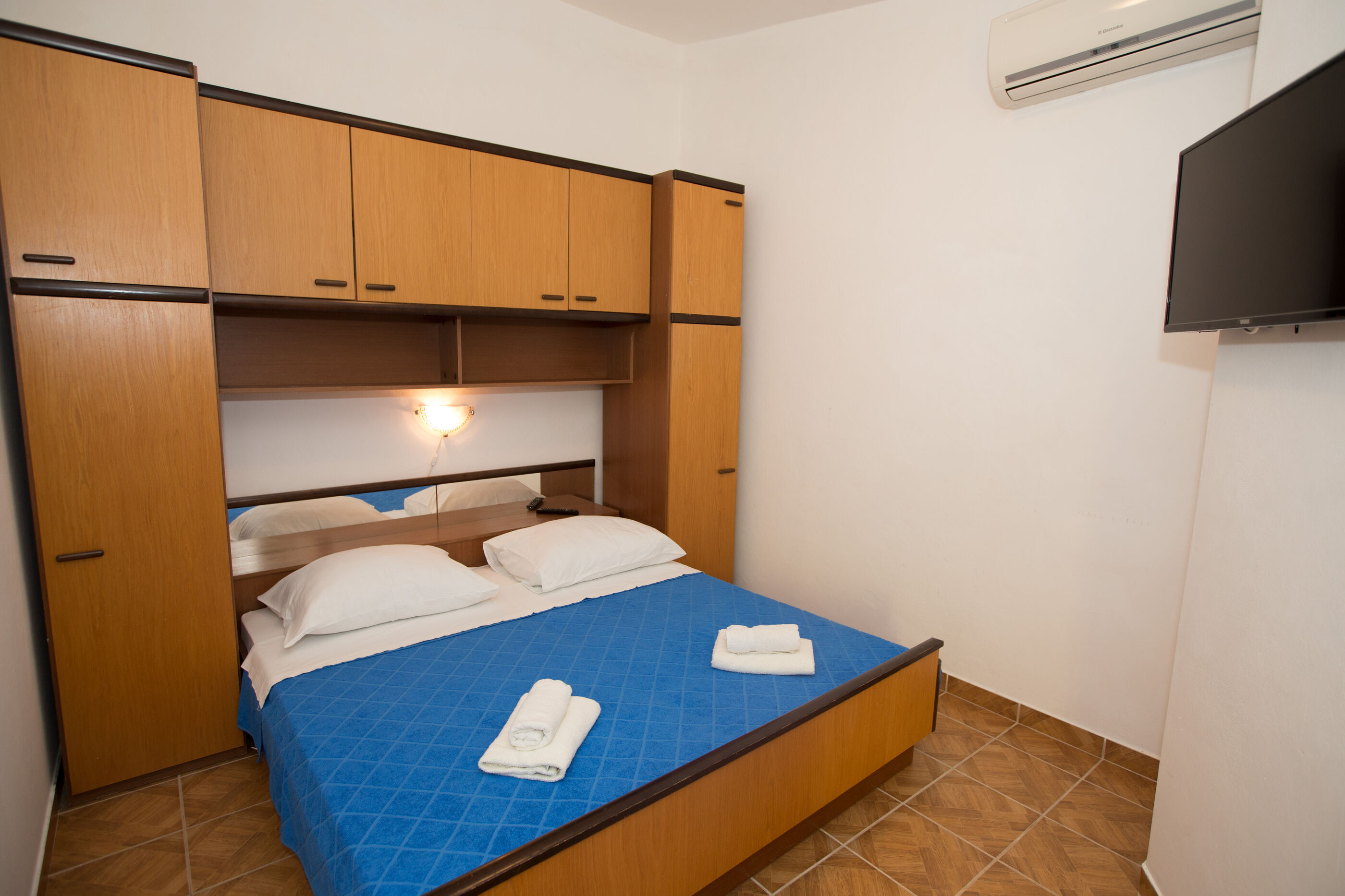 Apartments and Rooms Guesthouse Francesca 79441-S2