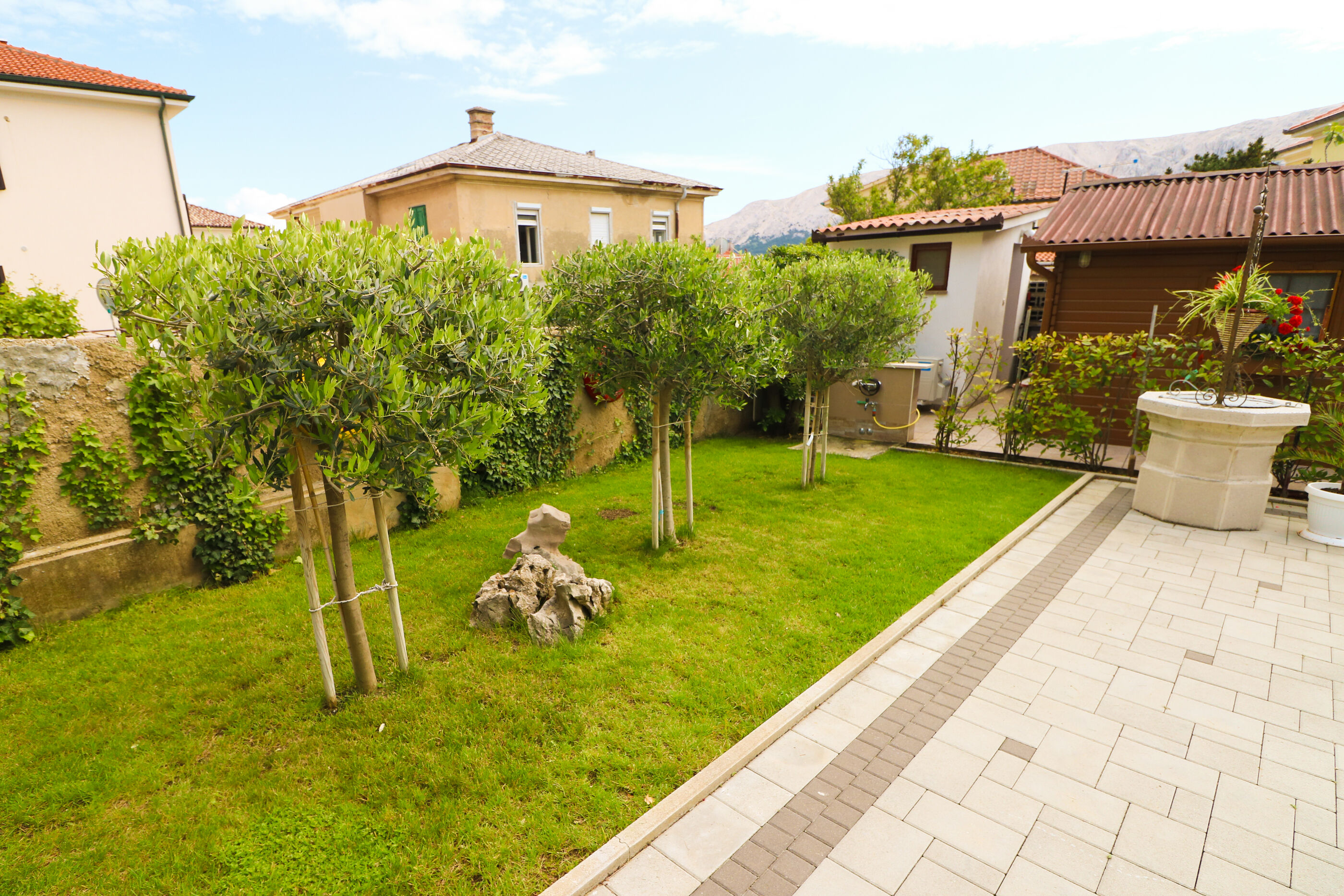 Apartments Lorena 79536-A2