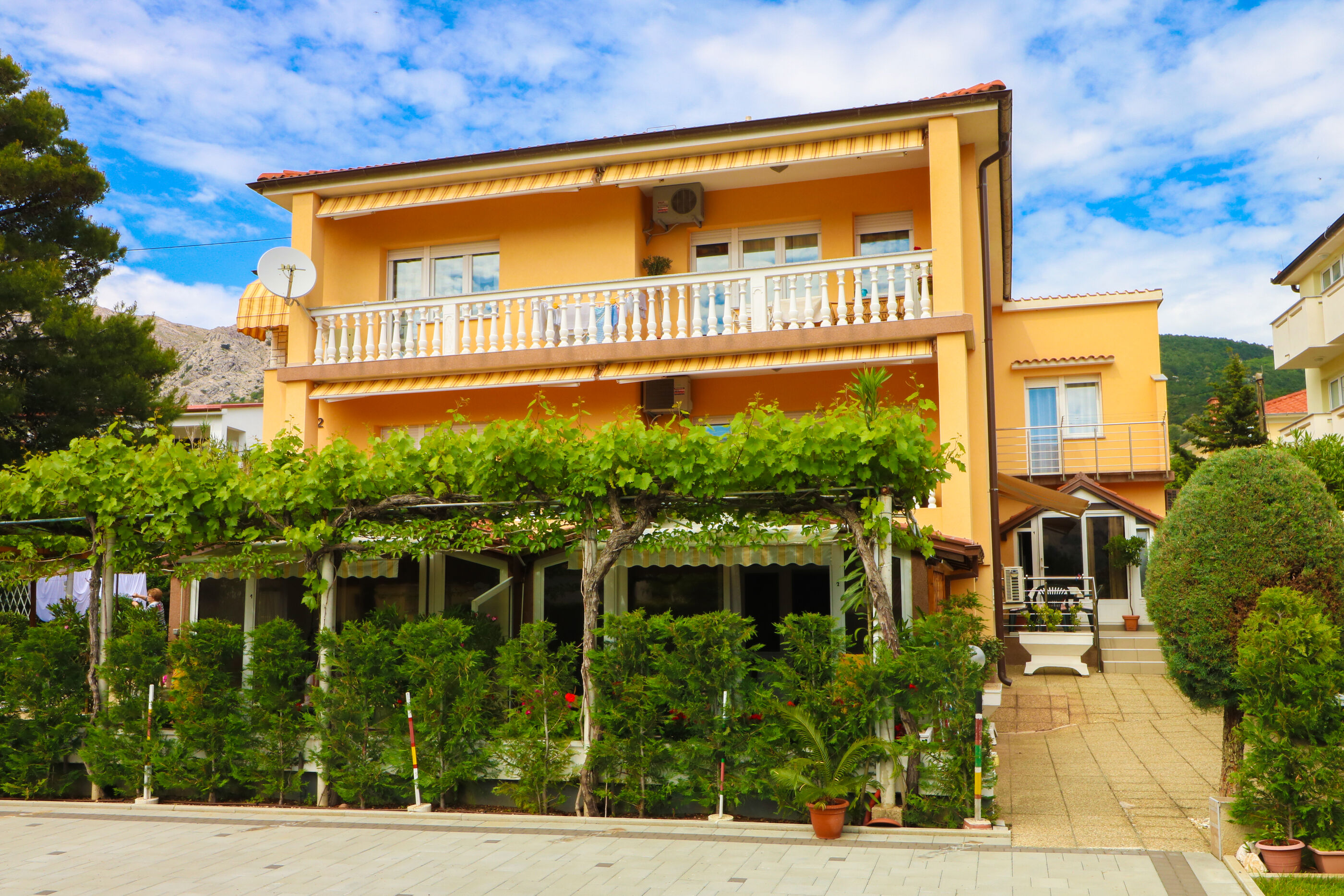 Apartments Lorena 79536-A2