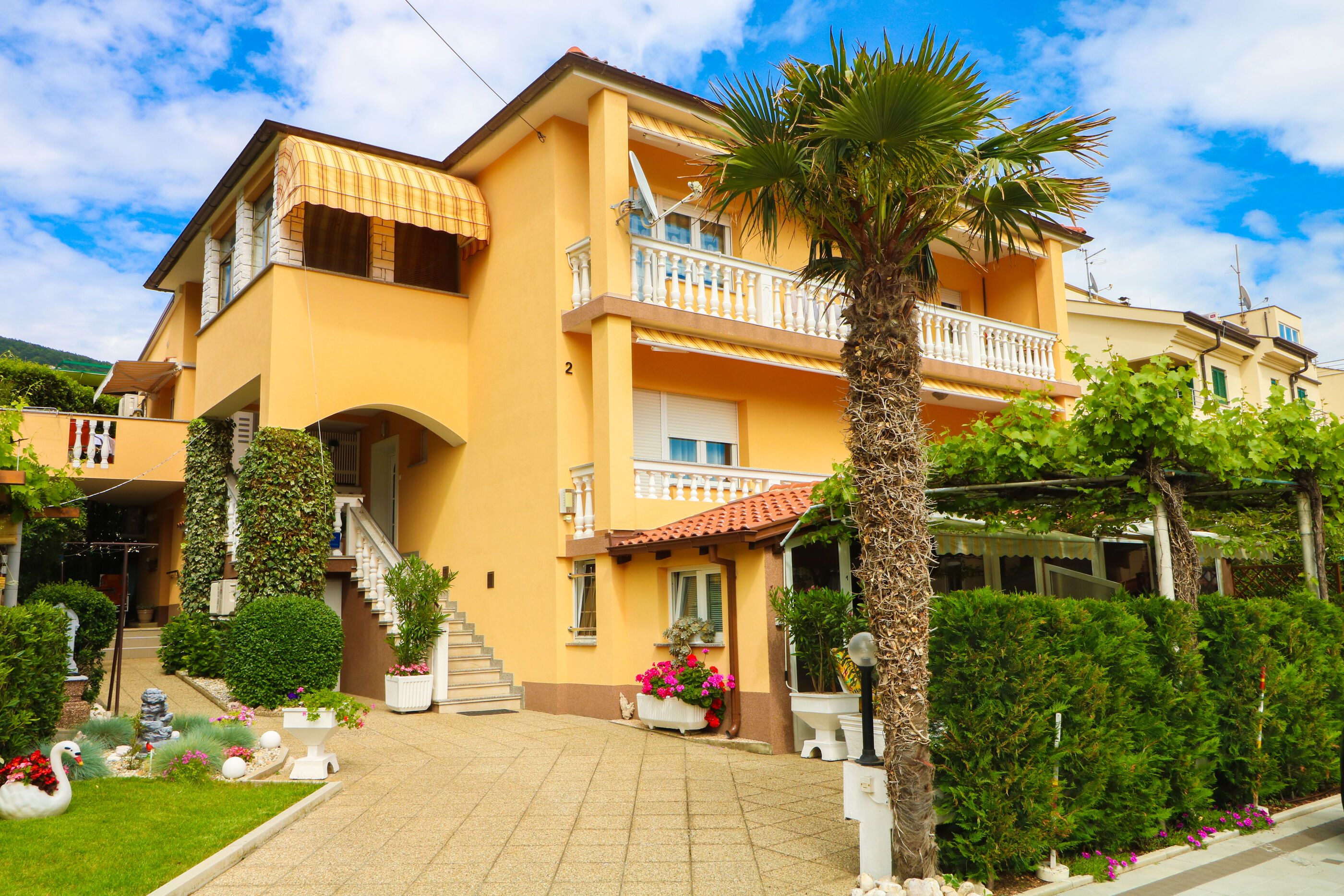 Apartments Lorena 79536-A2