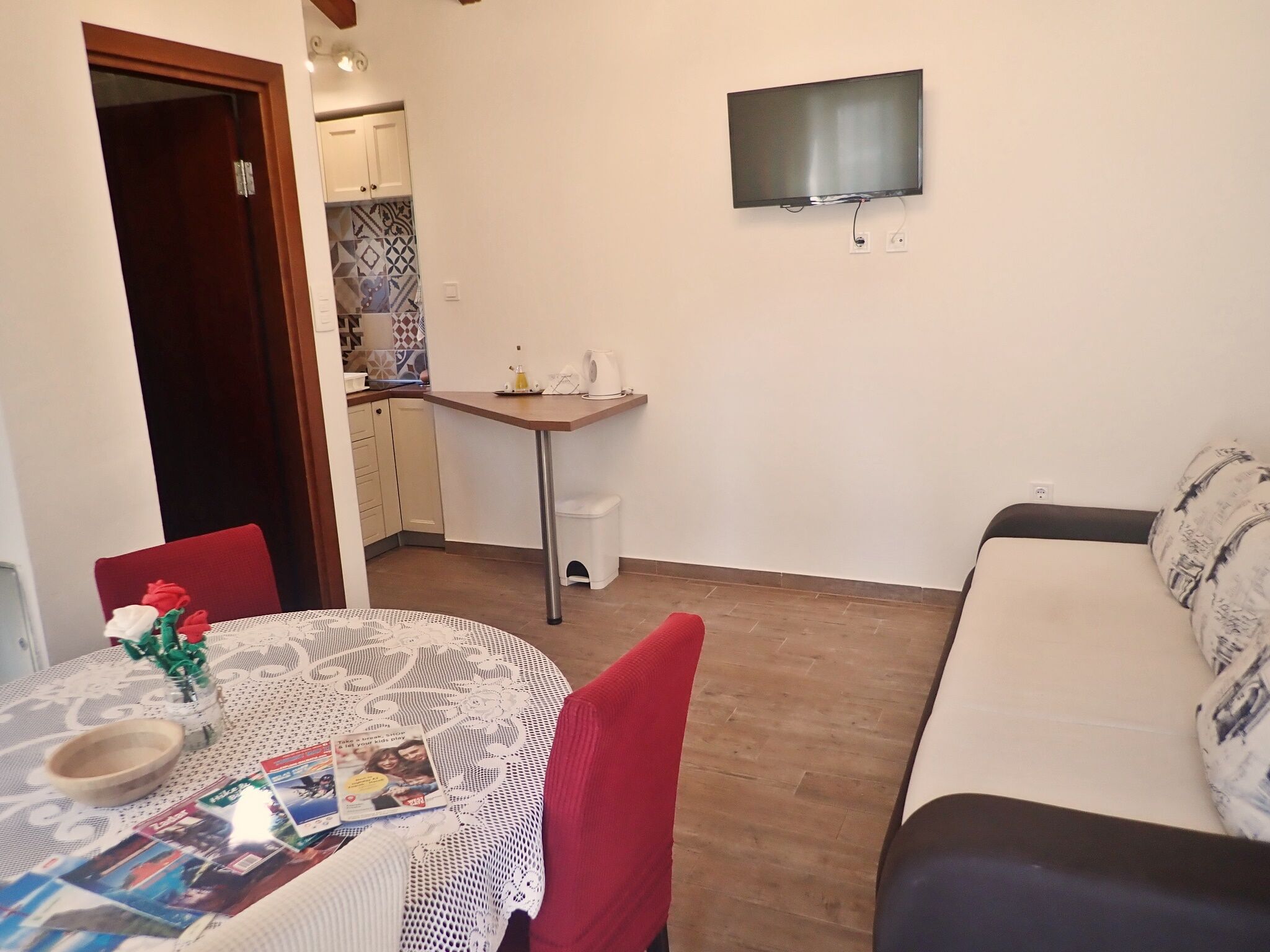 House CVITA-30 m from the beach 77748-K1