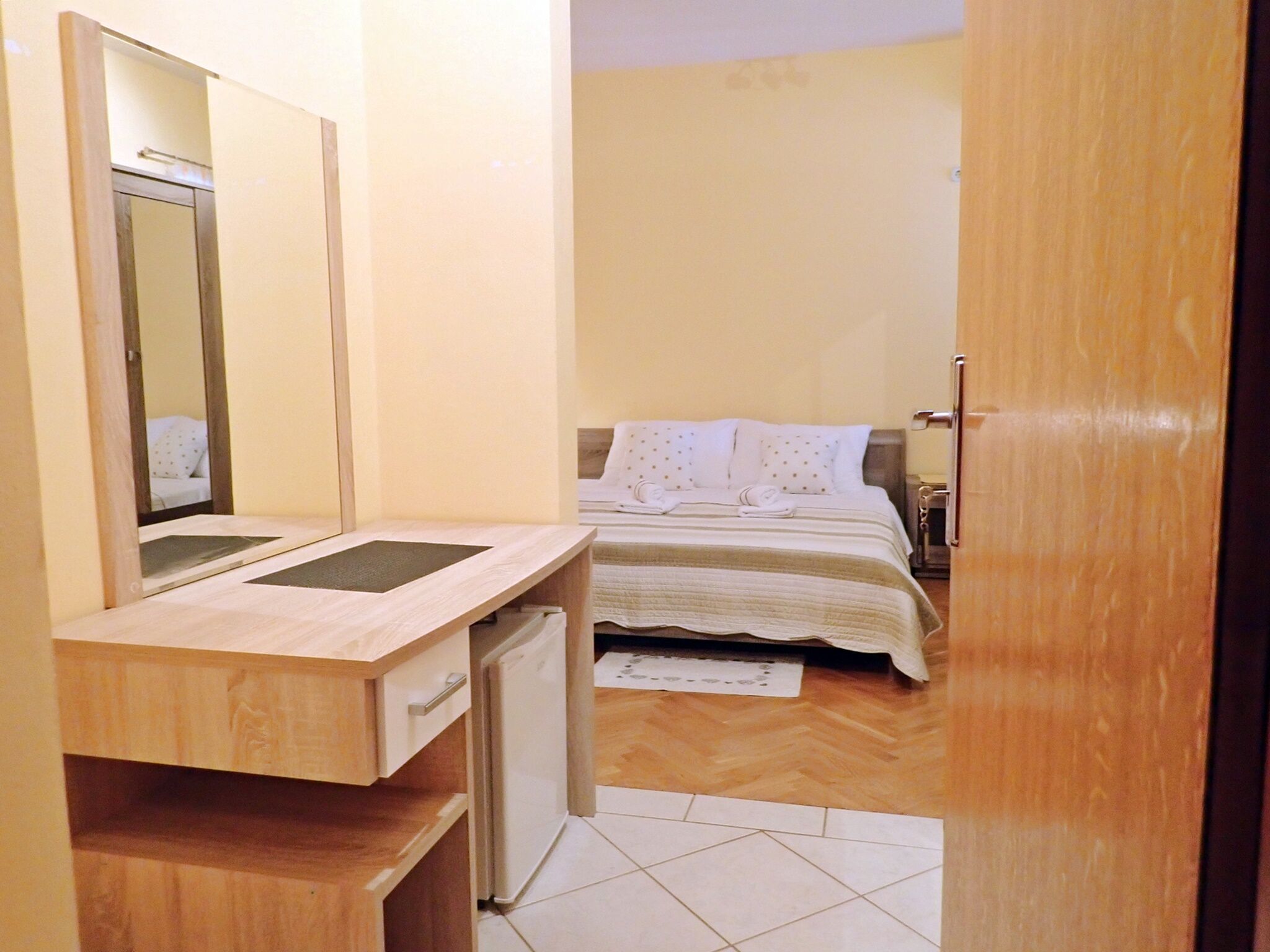Apartments JAZ- 100 m from pebble beach 77749-S1